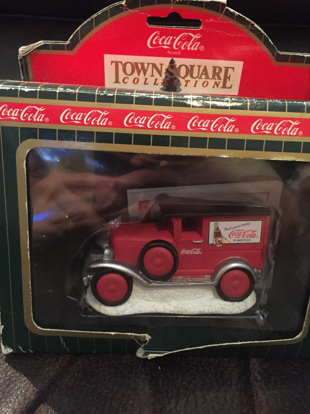 Coca Cola American Classic Town Square Collection Red Delivery Truck