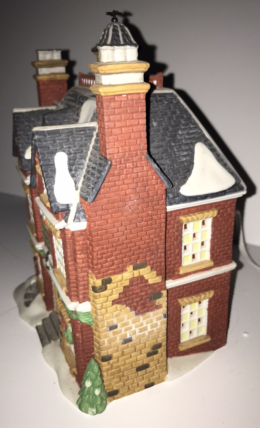 Department 56 Boarding & Lodging School 5810-6 Dickens Village Series Heritage