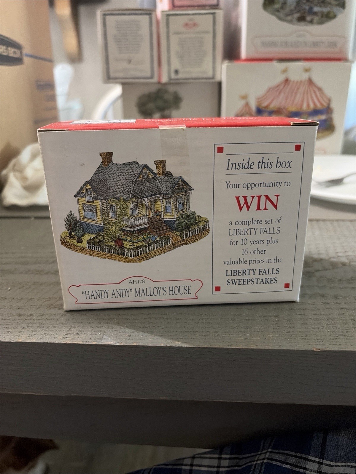 VTG Liberty Falls Christmas Village Building Handy Andy Malloy’s House NIB AH128