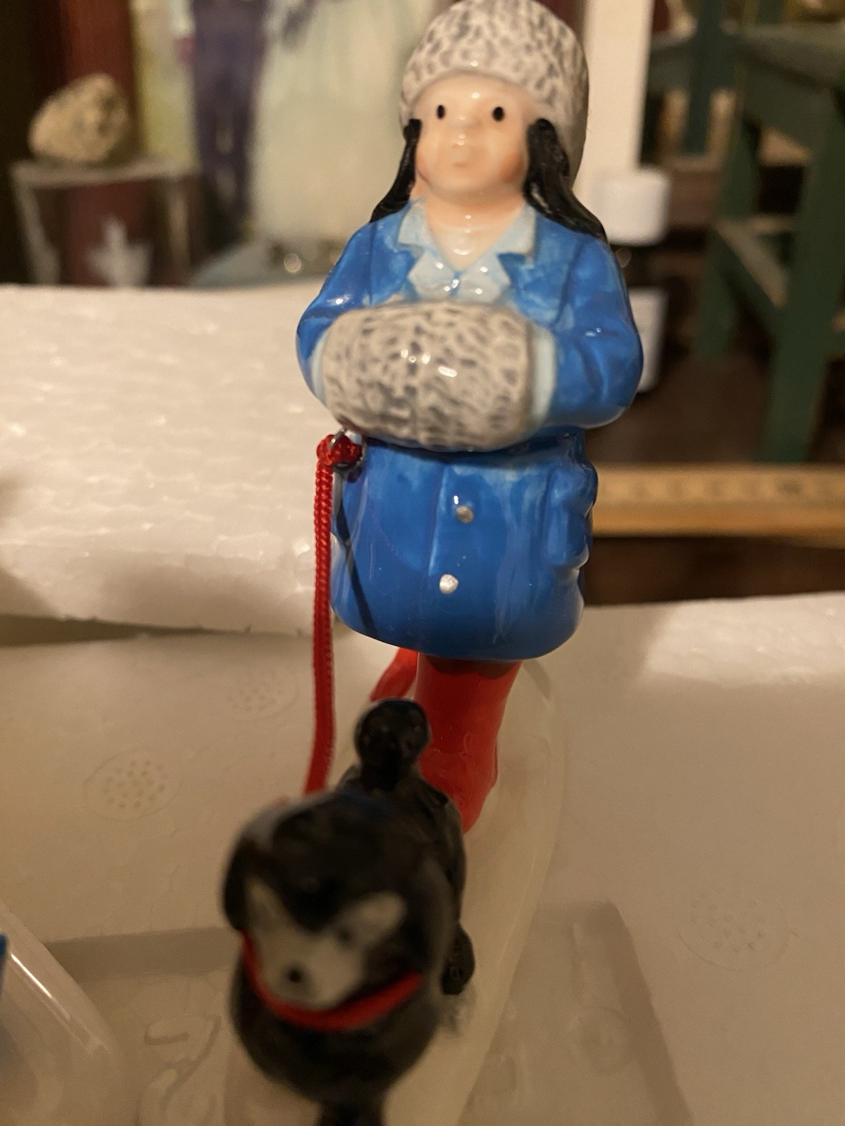 Dept 56 The Original Snow Village ~ “Pets On Parade” ~ #54720 Dogs On Leash