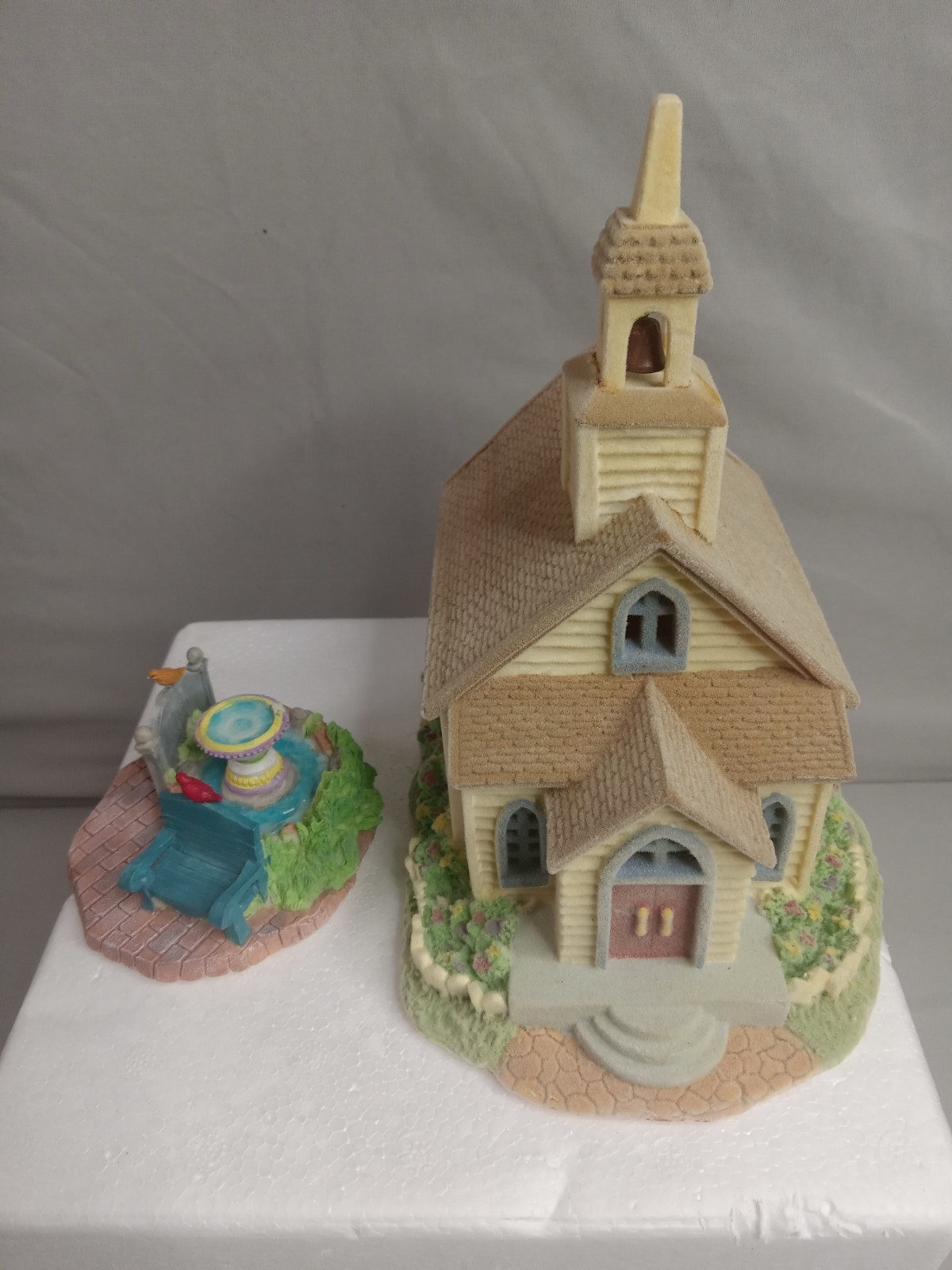 Lighted Spring Valley Church And Bench Set From Avon 2003