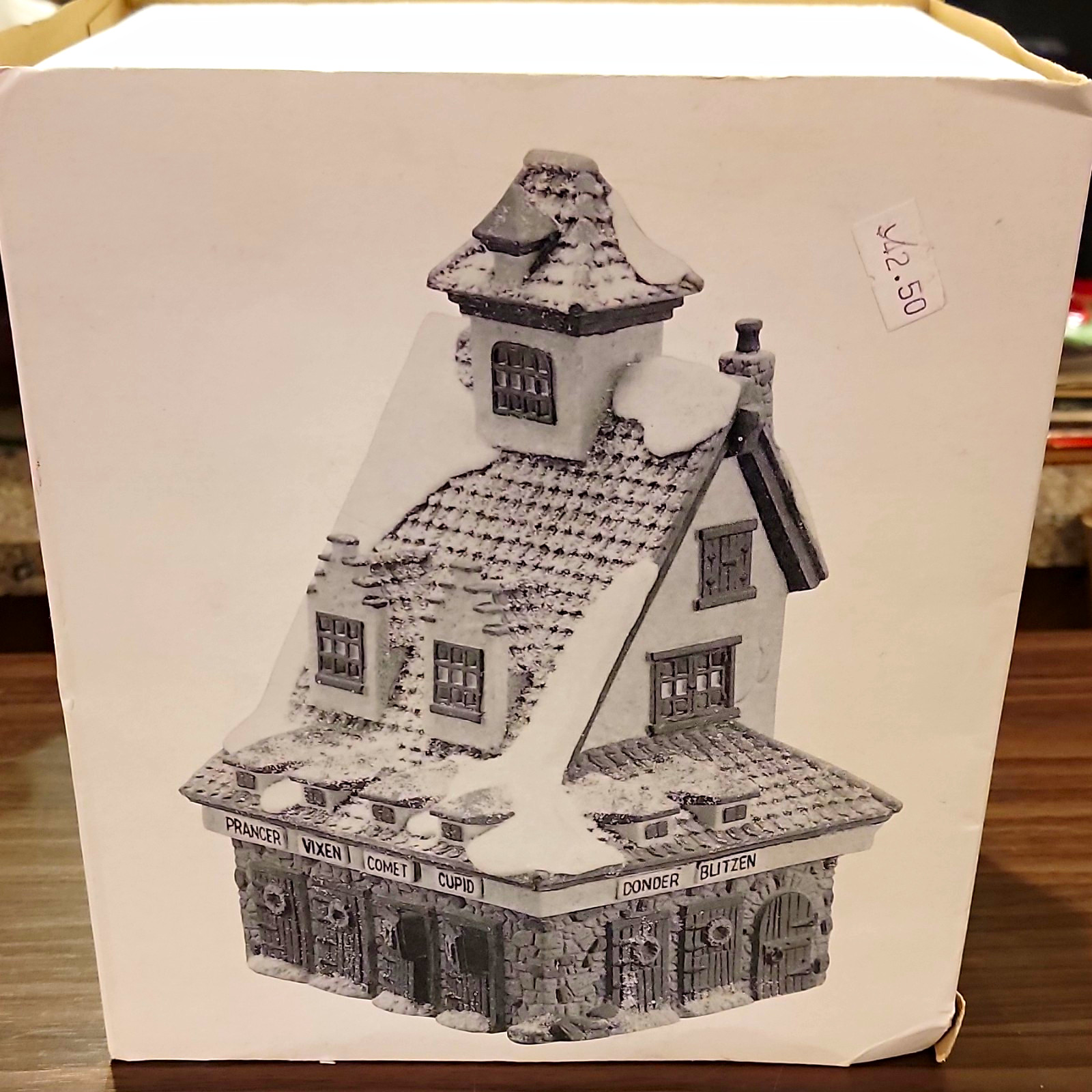 Department 56 North Pole Reindeer Barn Porcelain Hand Painted 1990