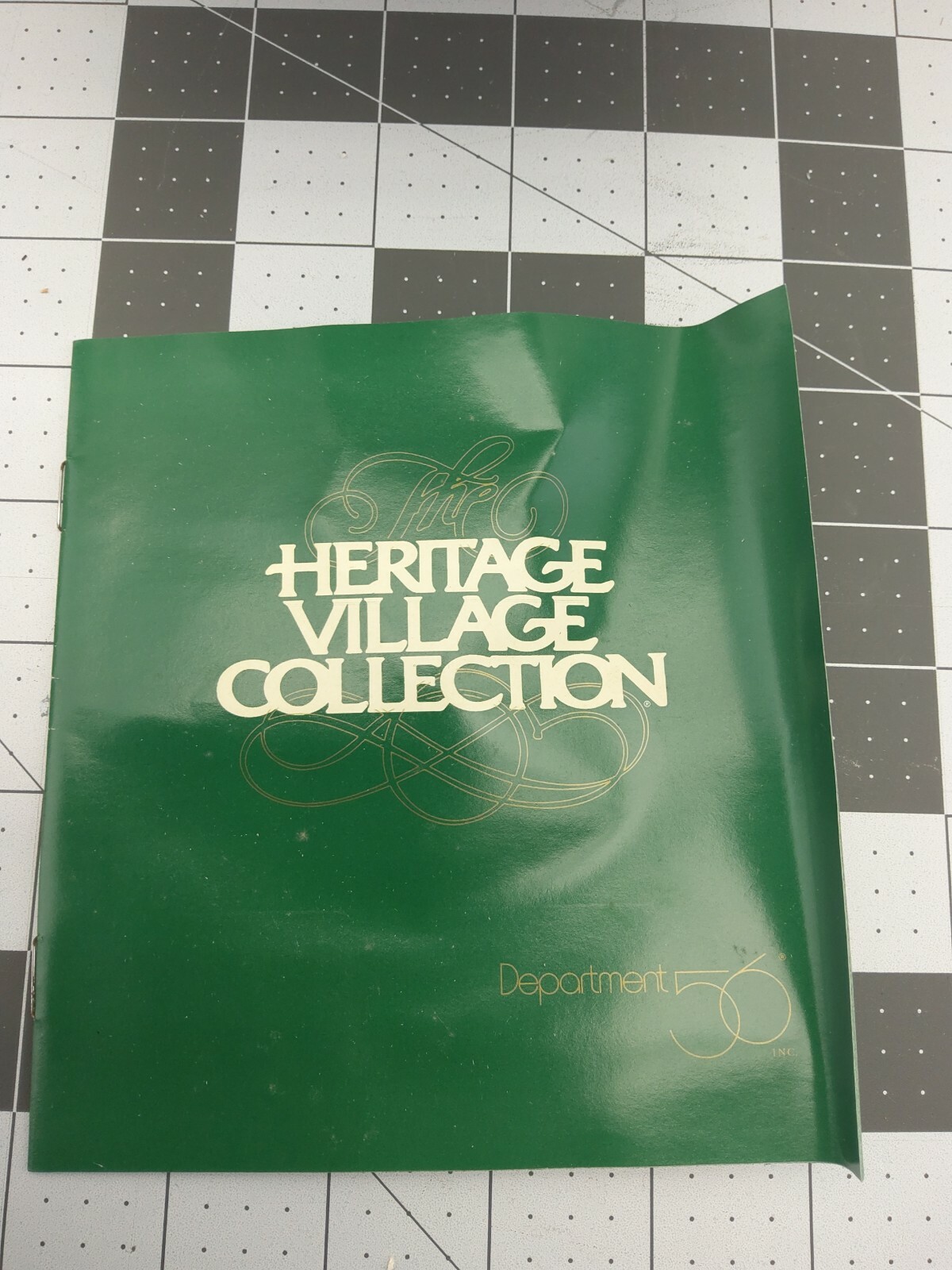DEPT 56 DICKENS’ VILLAGE SERIES “WM. WHEAT CAKES & PUDDING”  NEW IN BOX #58084