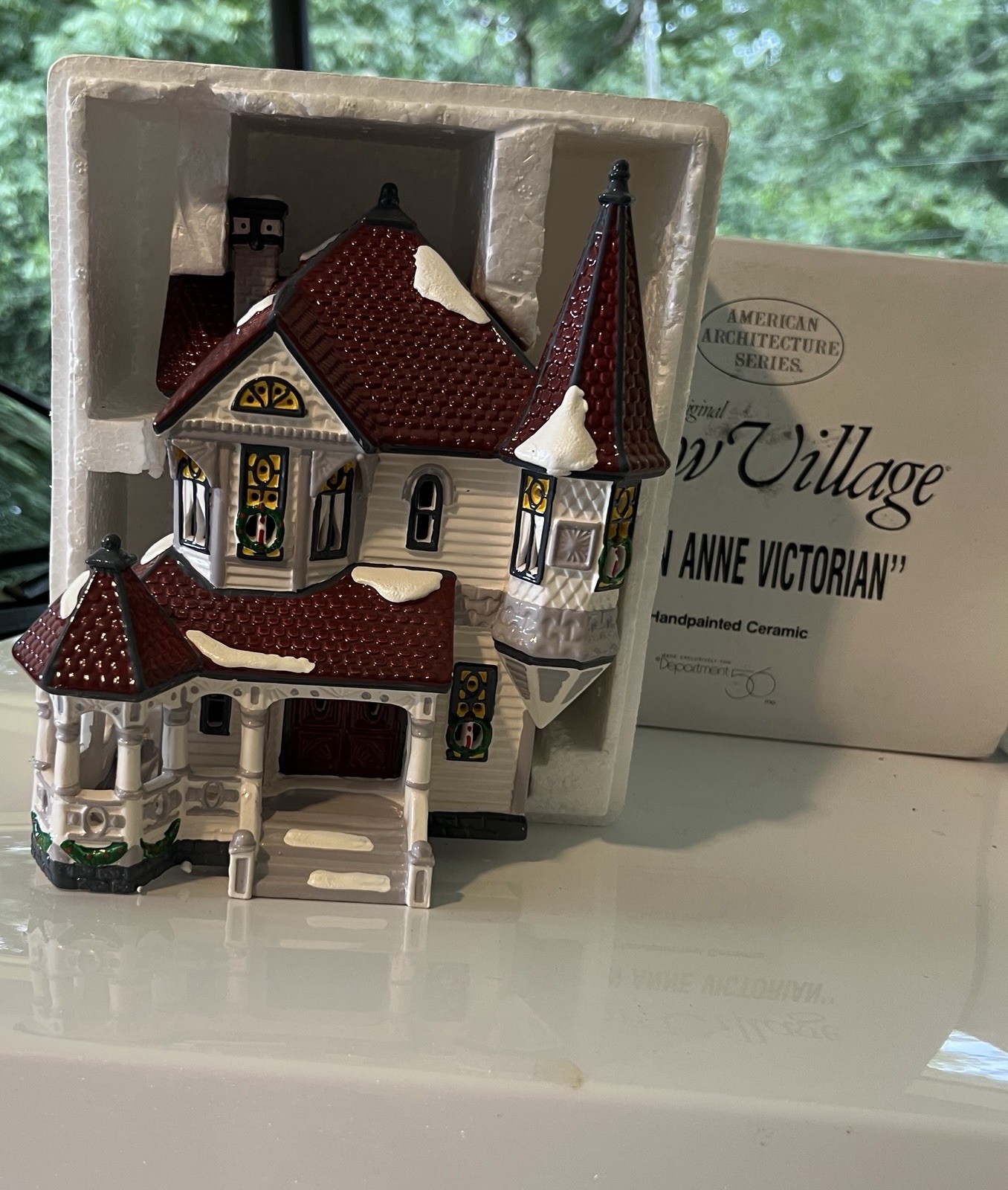 Department 56 Snow Village Queen Anne Victorian House Ceramic Porcelain Boxed