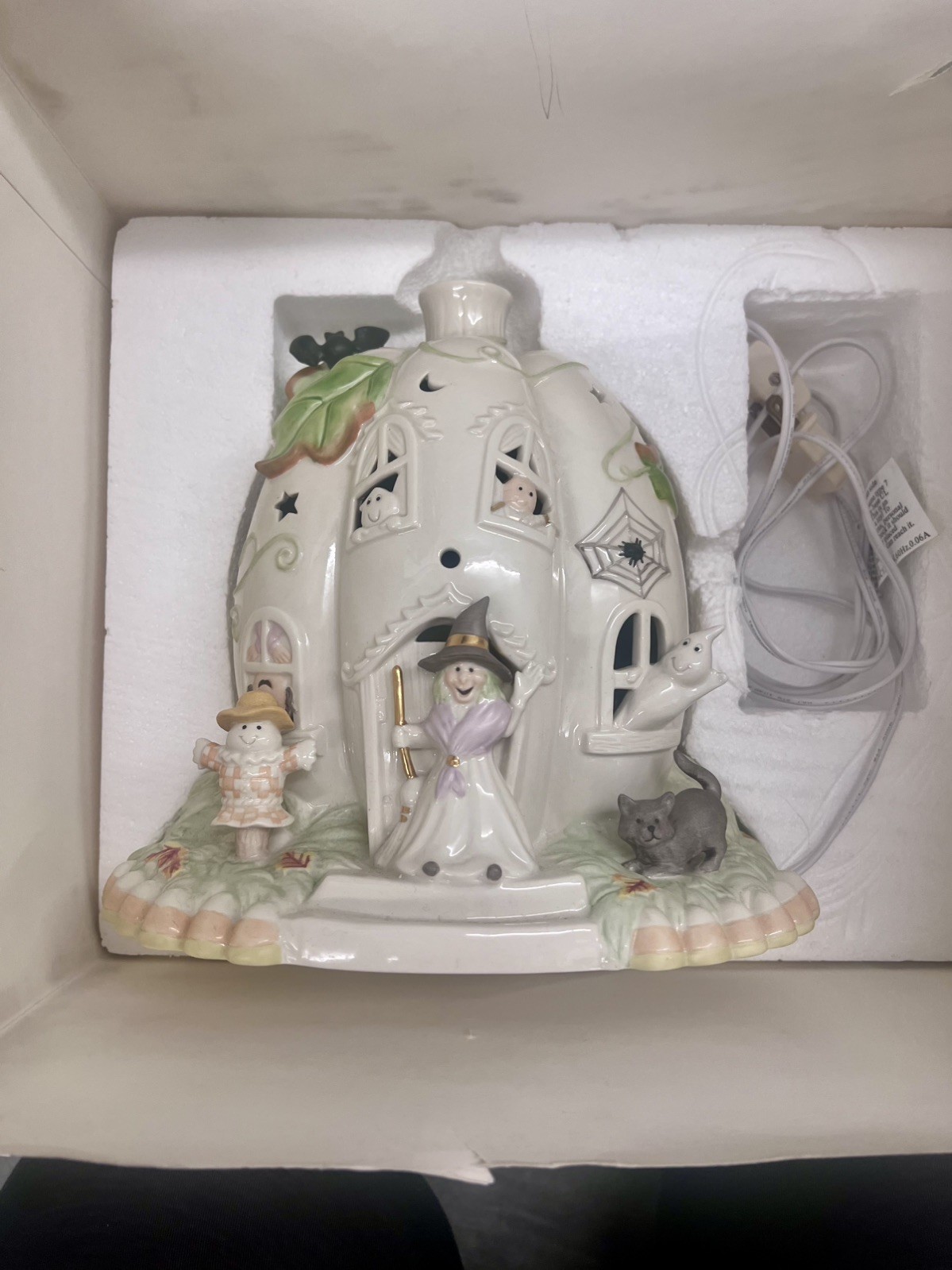 Lenox Pumpkin Cottage Lighted Halloween House Retired w/ Original Box Rare
