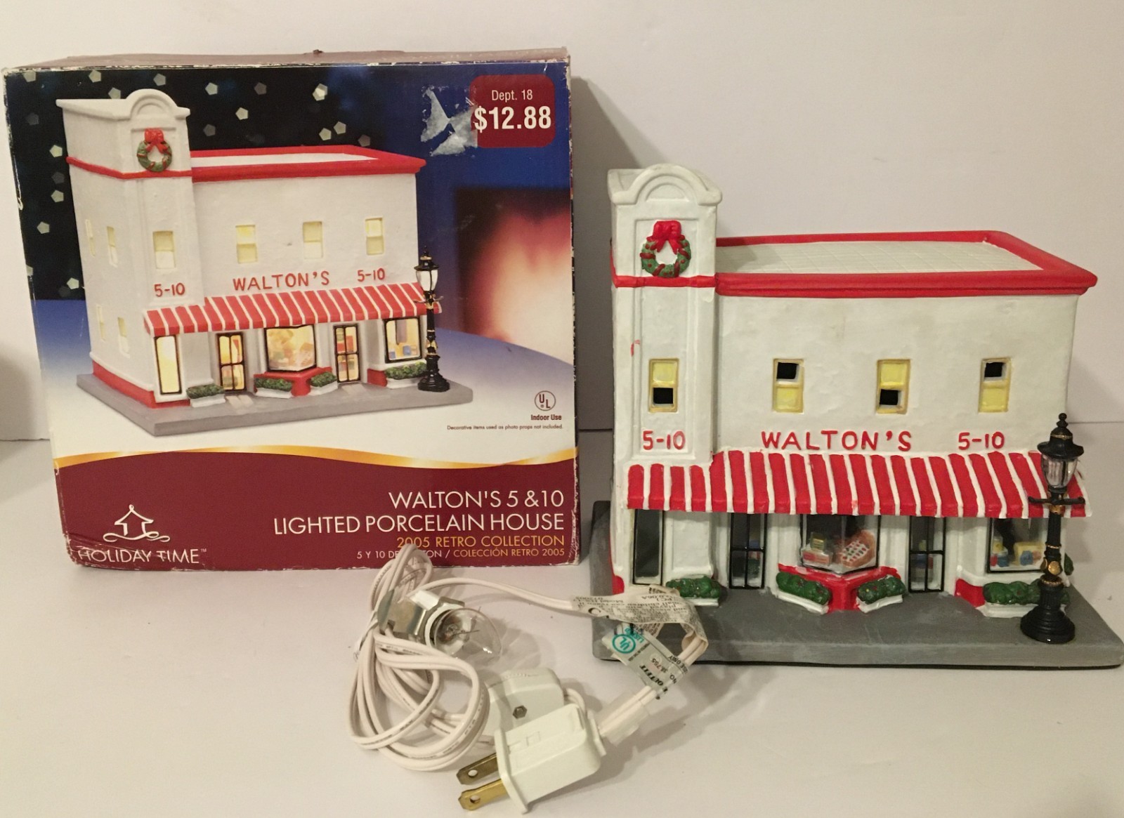 Christmas Holiday Time 2005 Walton’s 5 & 10 Lighted Porcelain House in Box
