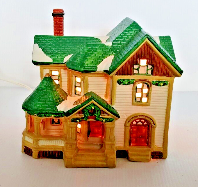 Dickens Collectables Victorian Porcelain Lighted House Painted 1994 266-6329