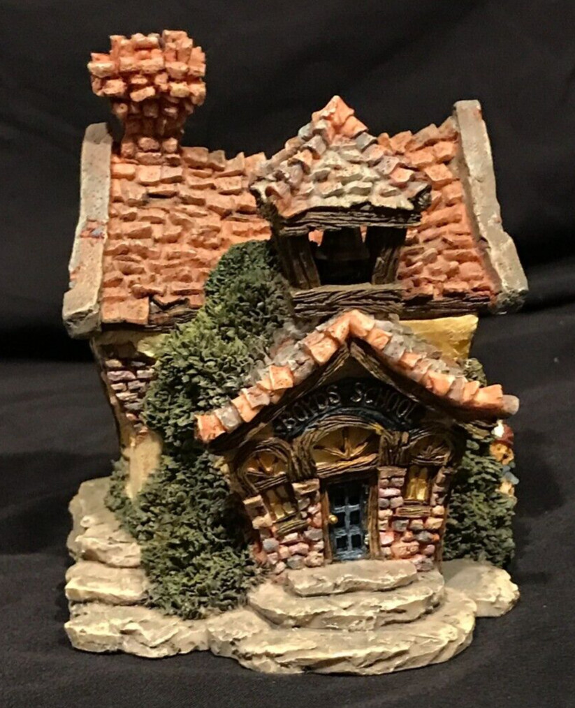 Boyds Bearly Built Villages Bearly A School Teacher Bear & Students Inside