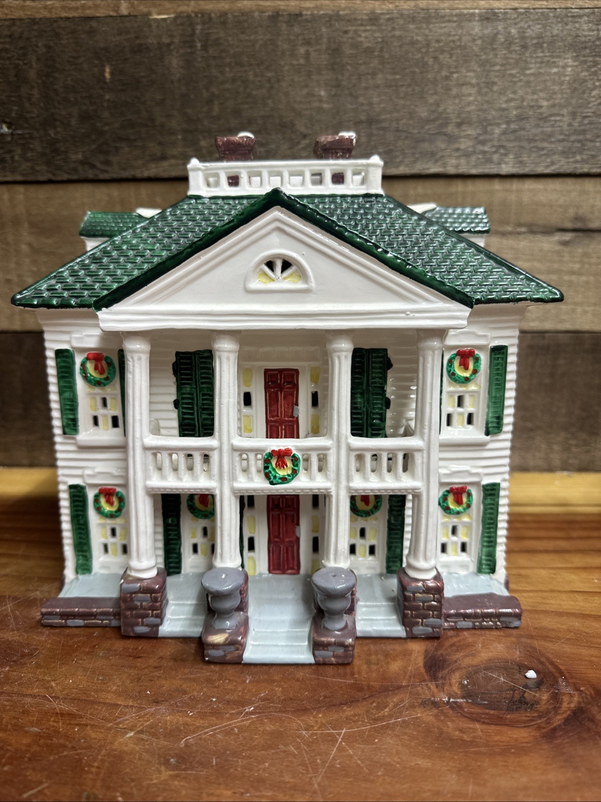 Dept 56 The Original Snow Village Southern Colonial 1991 #5403-8 In Box