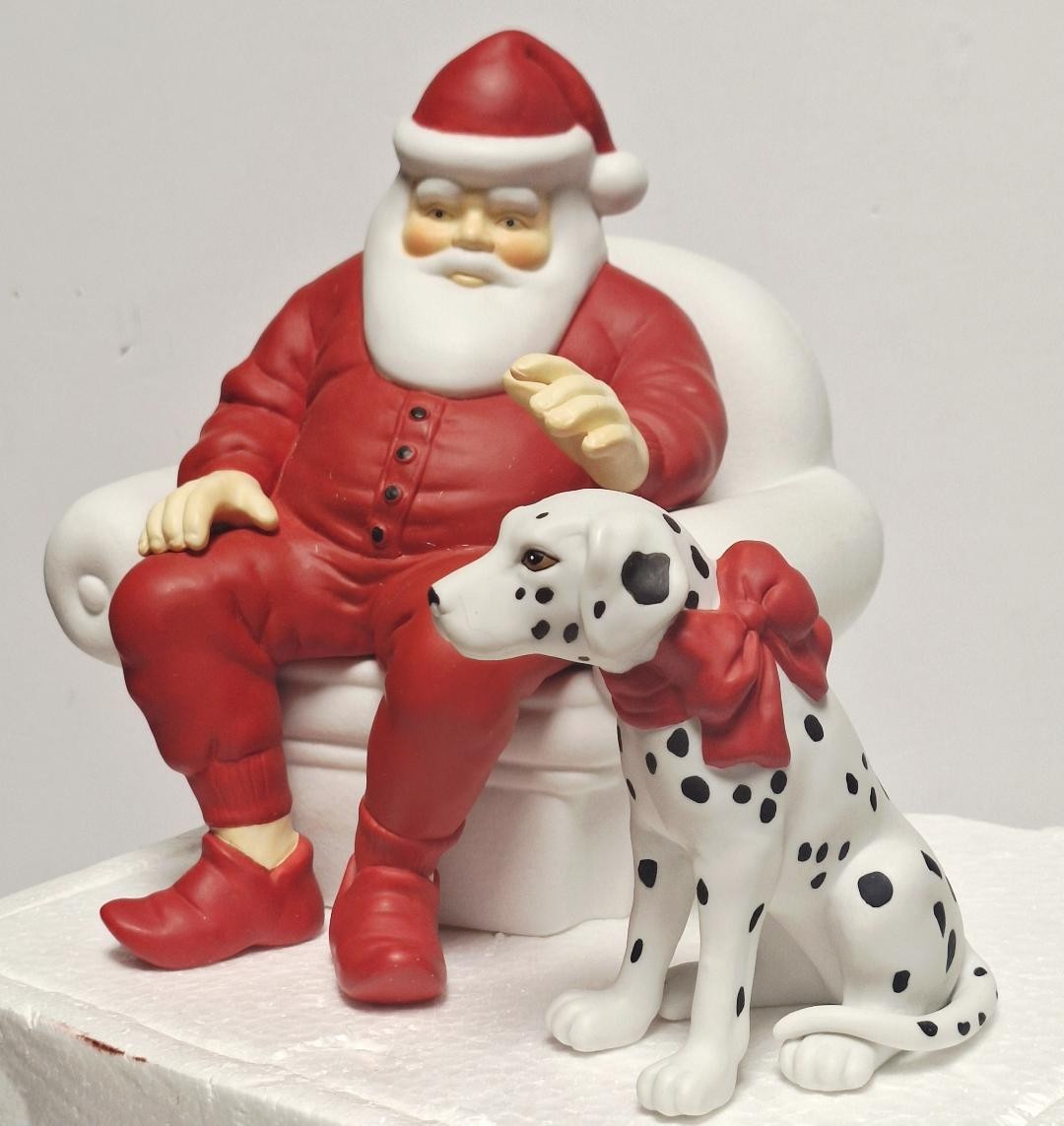 Department 56 Winter Silhouette Dogs Best friend Santa with Styrofoam clamshell