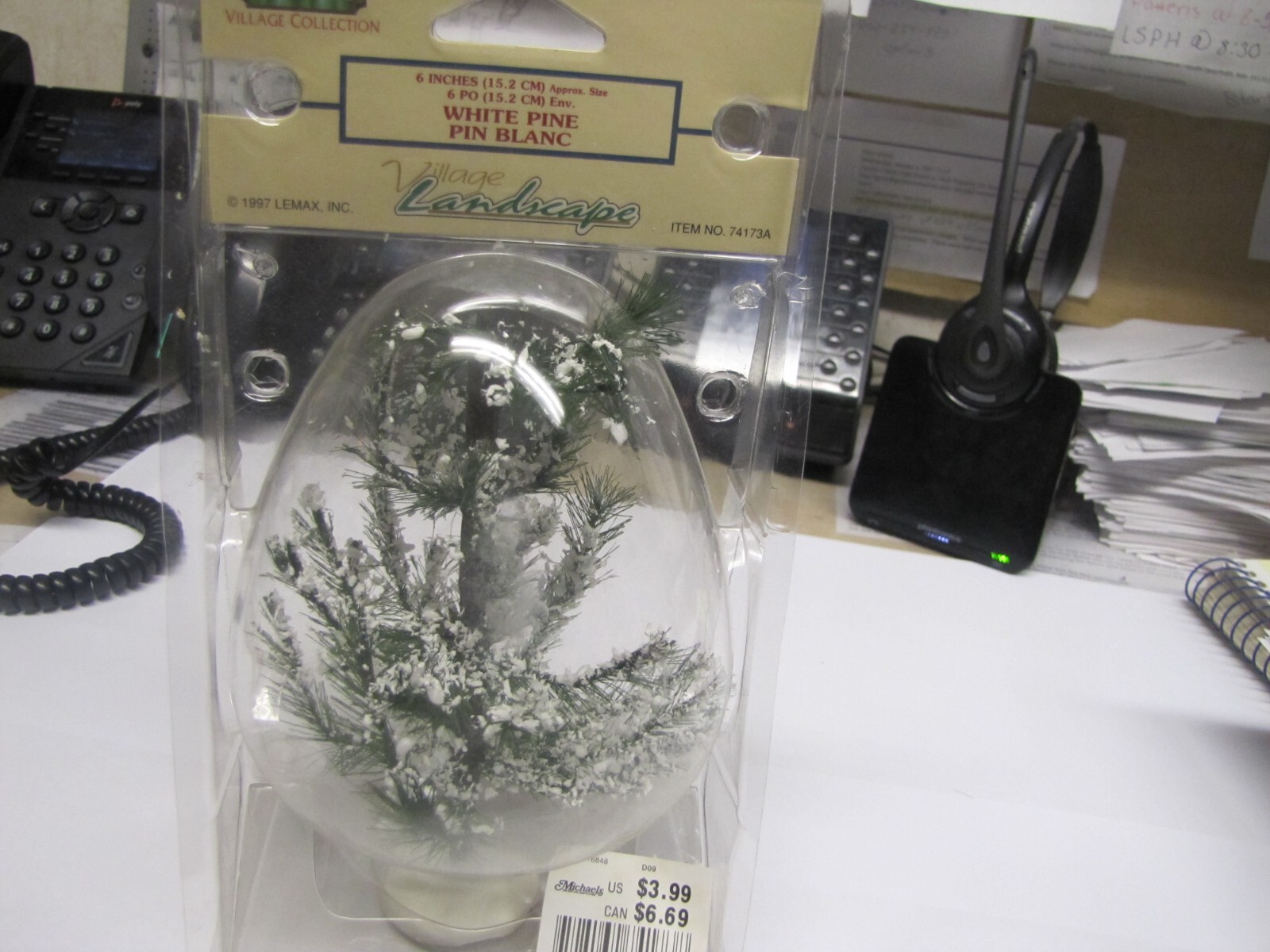 Lemax 74173 1997 White Pine, 6 Inch, Retired, original packaging