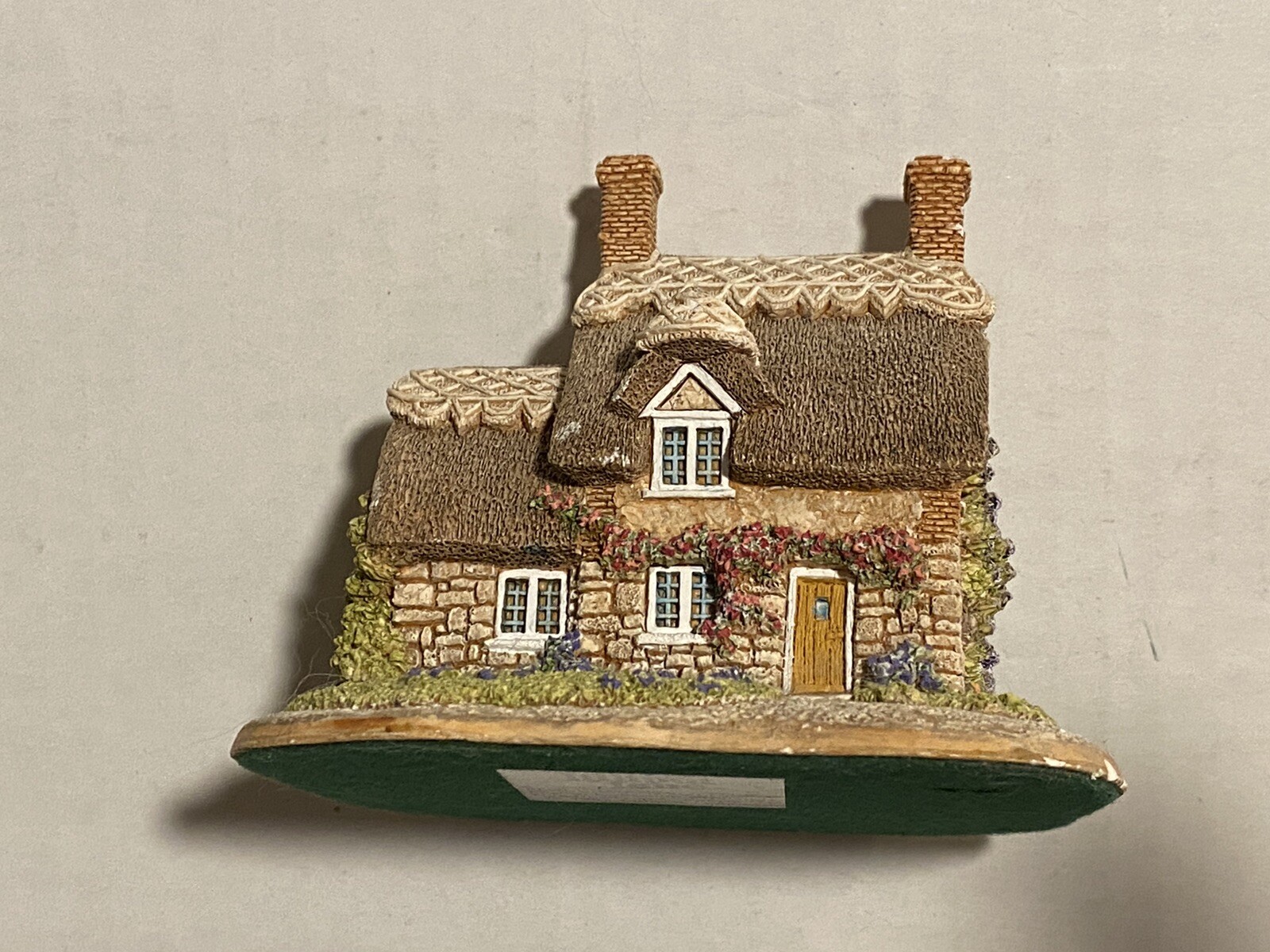 Lilliput Lane Lot – 3 Cottages – Clover, Sweet Briar, Ploughman *