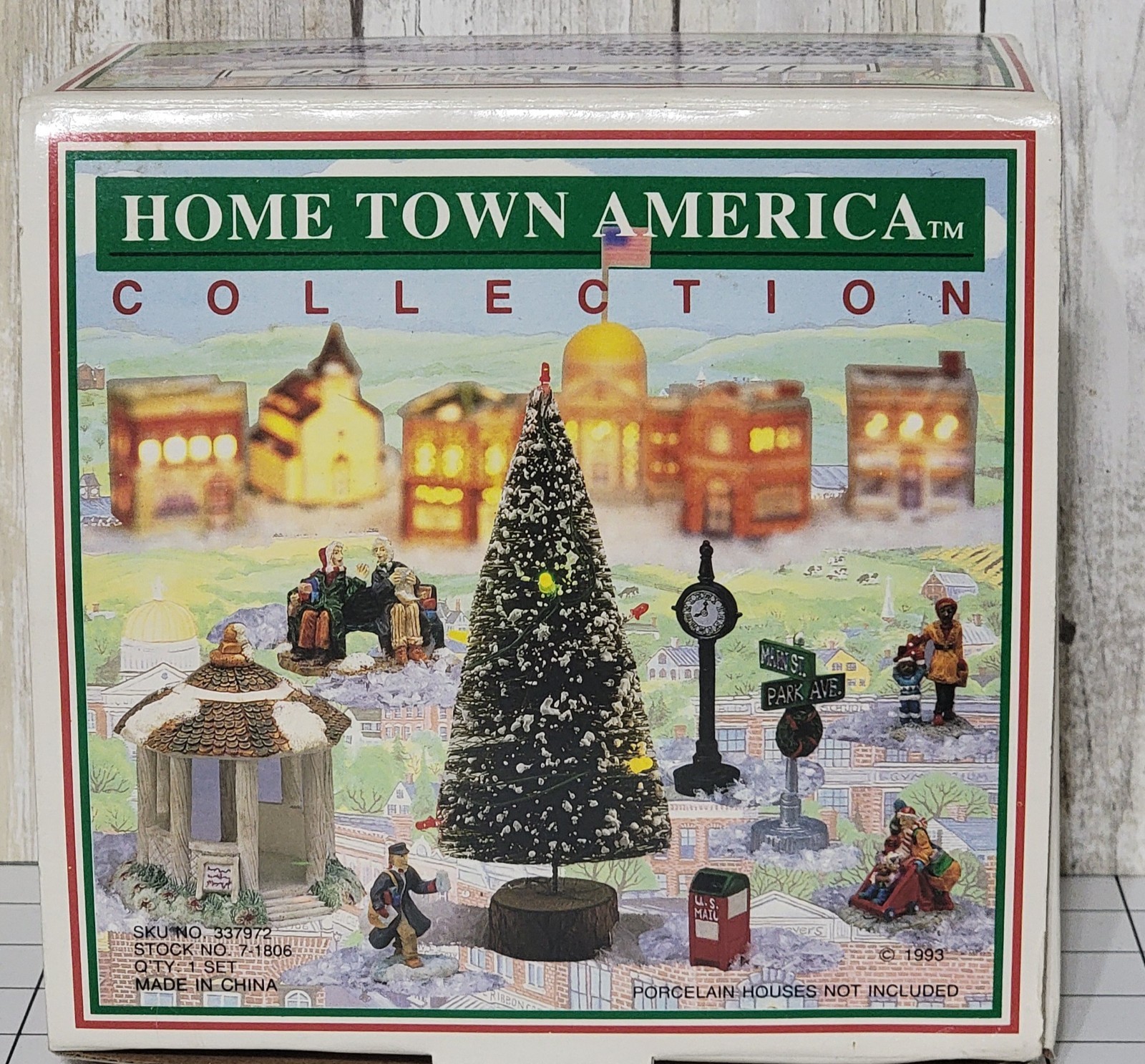 Home Town America Collection Christmas Village 1993 Accessory Kit Villagers