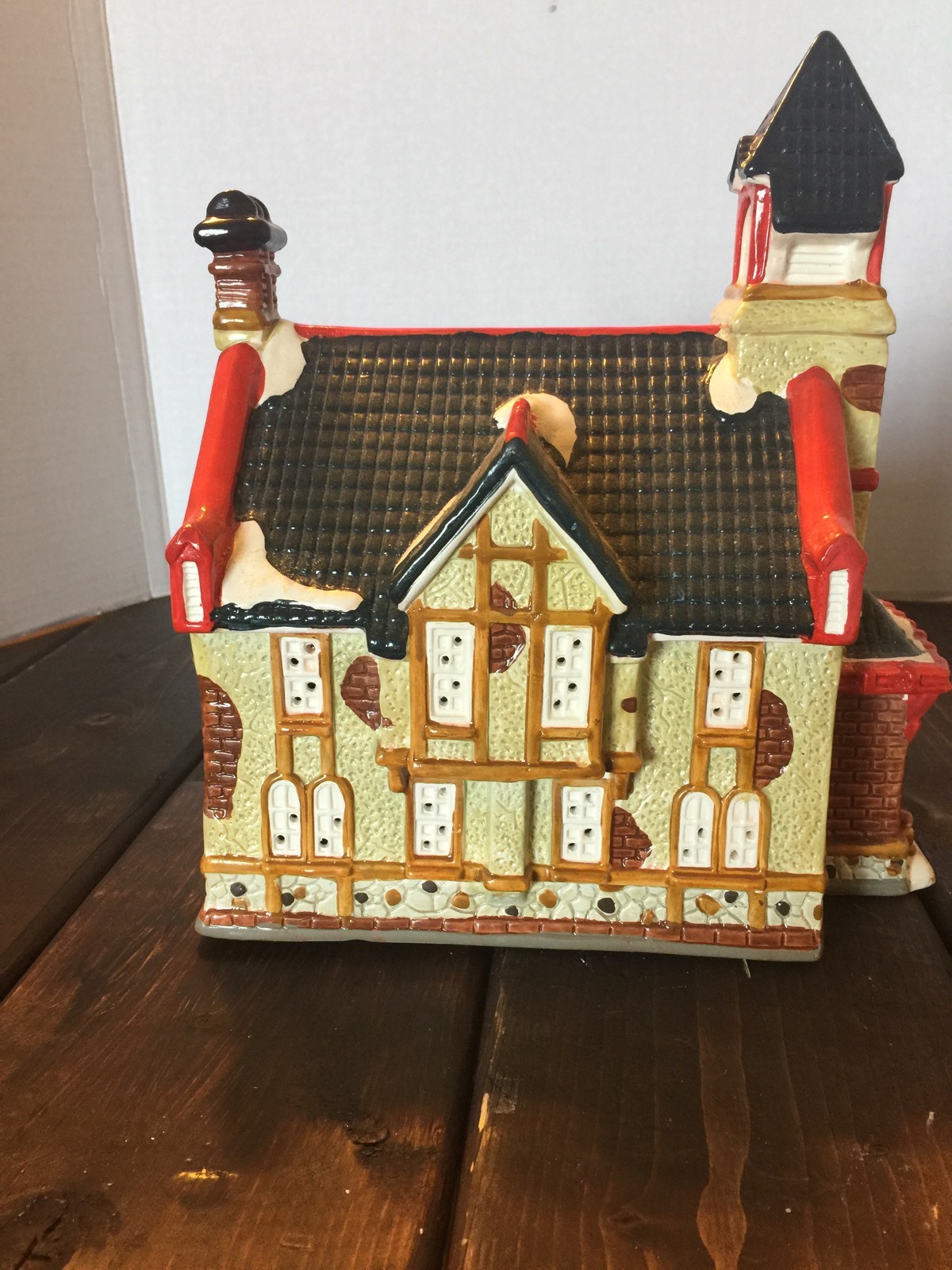 Santa’s Best 1994 Christmas Village Lincoln School Building Ceramic Glazed