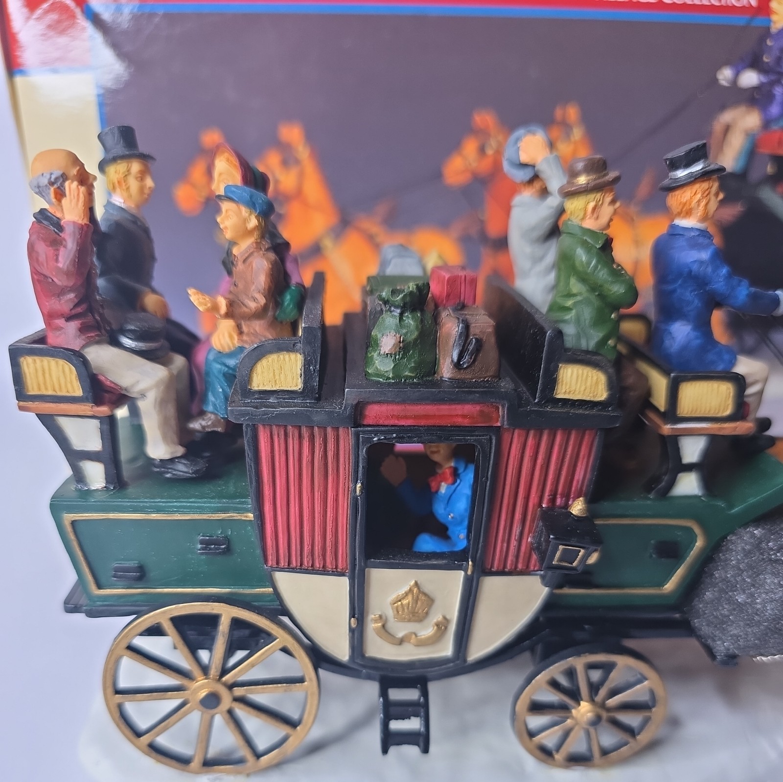 1999 Lemax Village Collection Stagecoach Poly Resin Christmas Train decoration