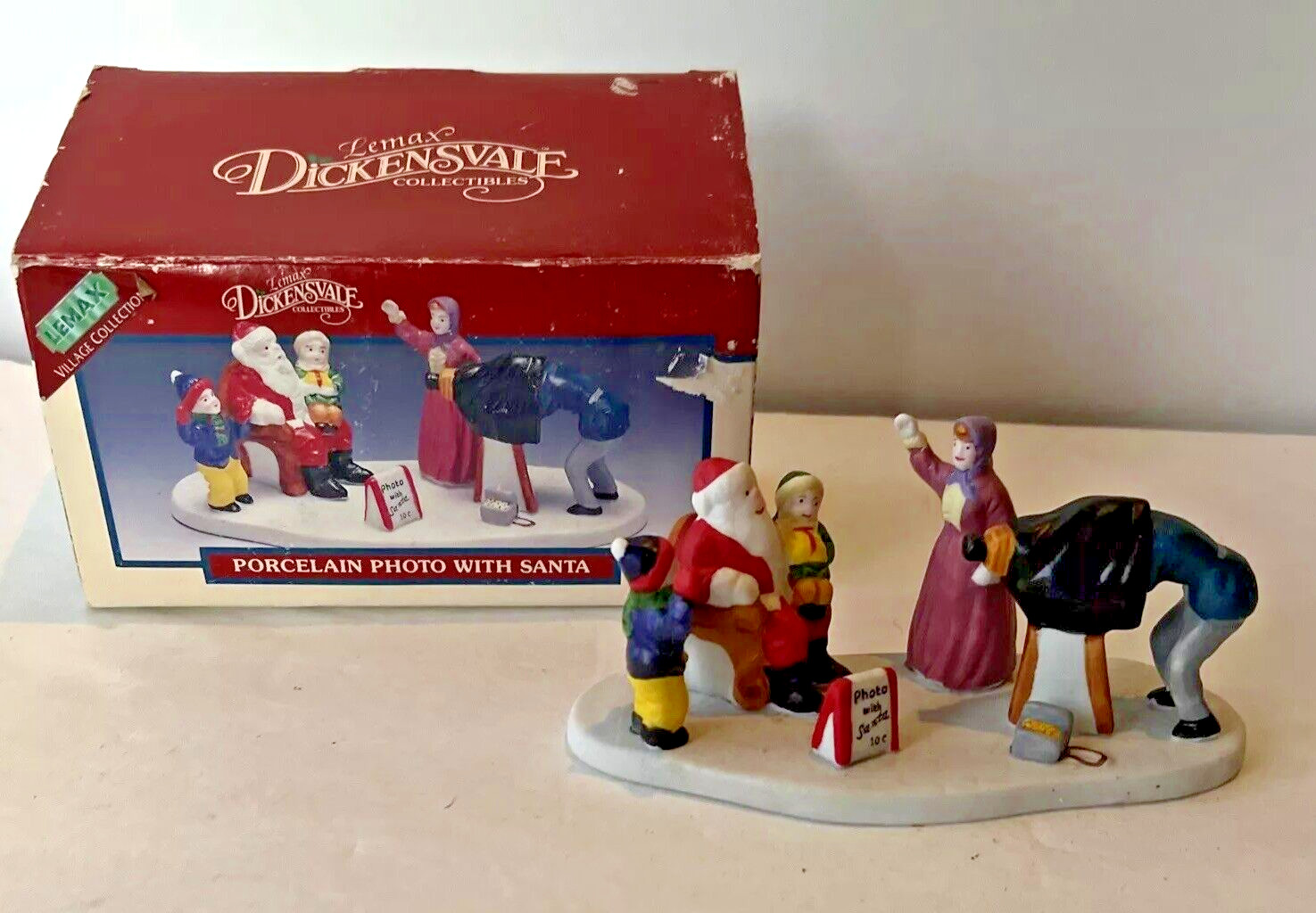 IOB Lemax Dickensvale Photo With Santa 1994 Collectibles Porcelain 43116