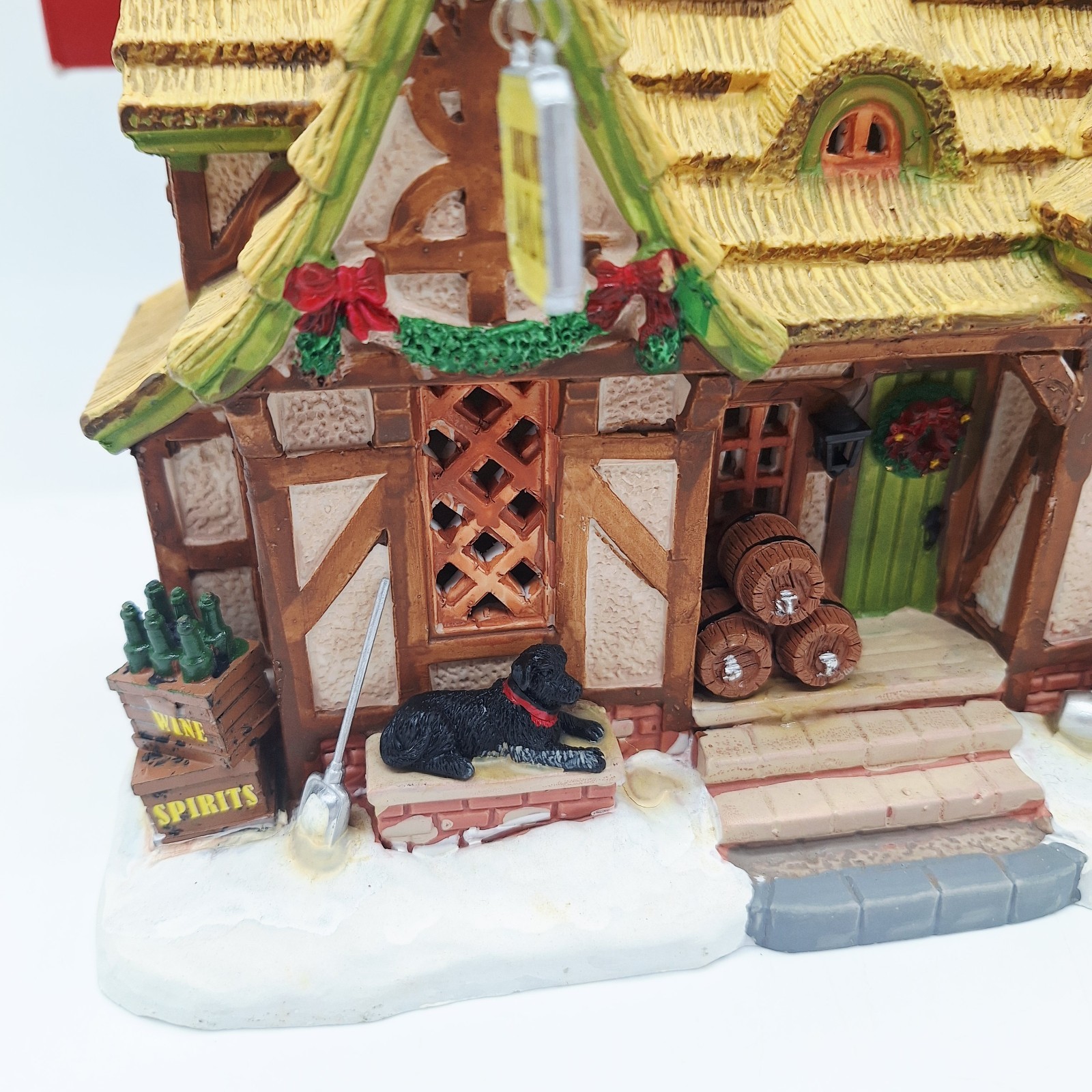 2012 LEMAX HAYPENNY TAVERN Lighted Light w/Box & Foam Beer Ale Pub Bar Wine Dog