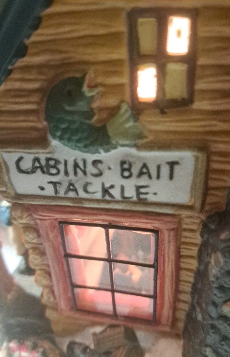 VTG Fisherman’s Bluff Cabins Belongs To The Interior.View Series