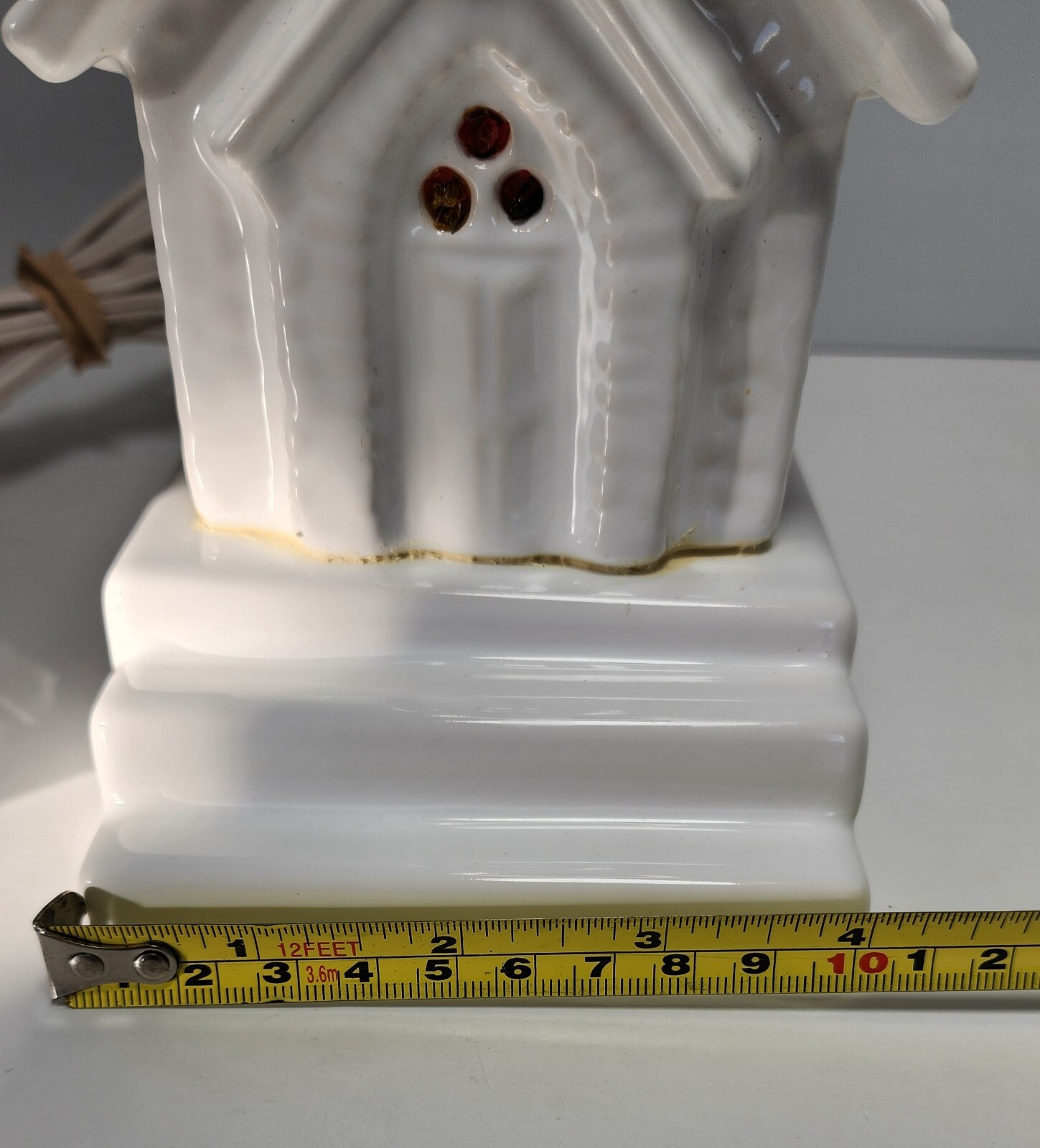 Vtg Lighted White Glossy Ceramic Church Stained Glass Look w/Steeple Grannycore