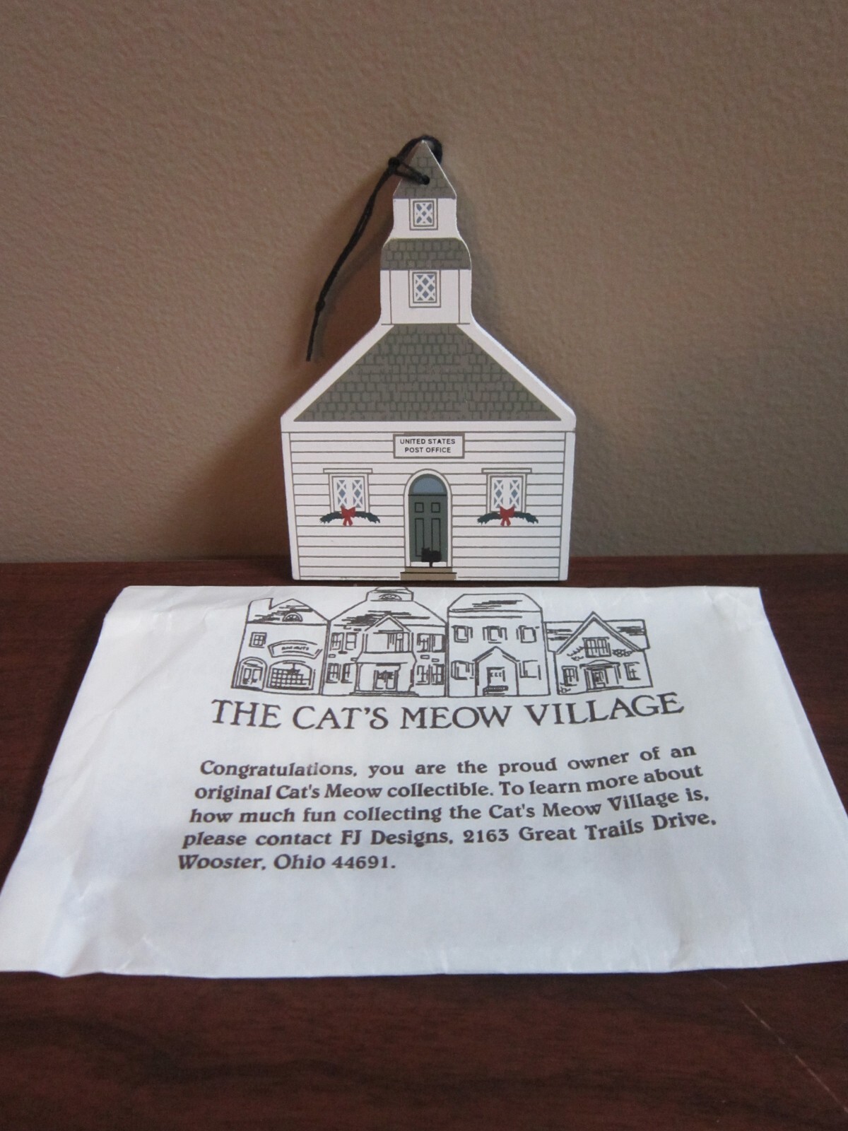 DEERFIELD POST OFFICE CHRISTMAS ORNAMENT CAT’S MEOW VILLAGE LIM ED 1996 UNUSED