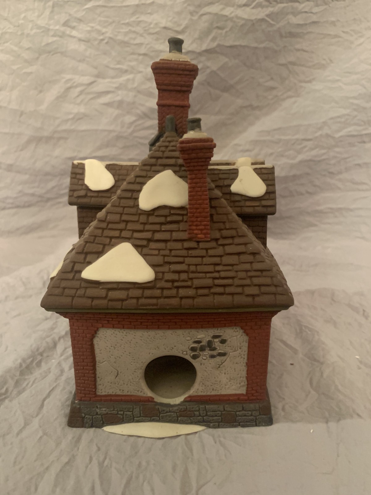 Dept 56 – Dickens’ Village – WM. WHEAT CAKES & PUDDINGS w/light & box (5808-4)