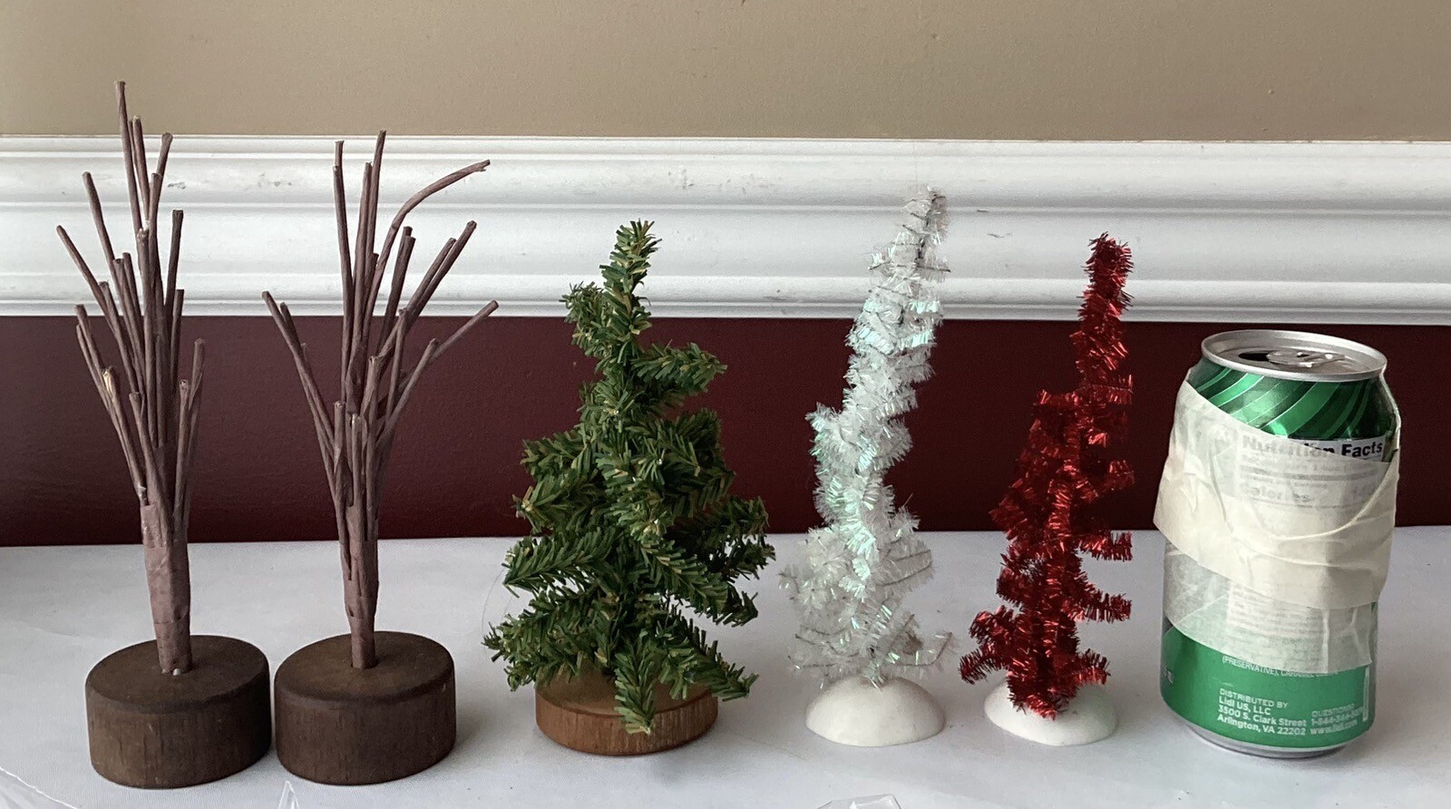 VTG 22-piece Lot Of Vintage Christmas Village Trees, Bushes & Fresh Fallen Snow