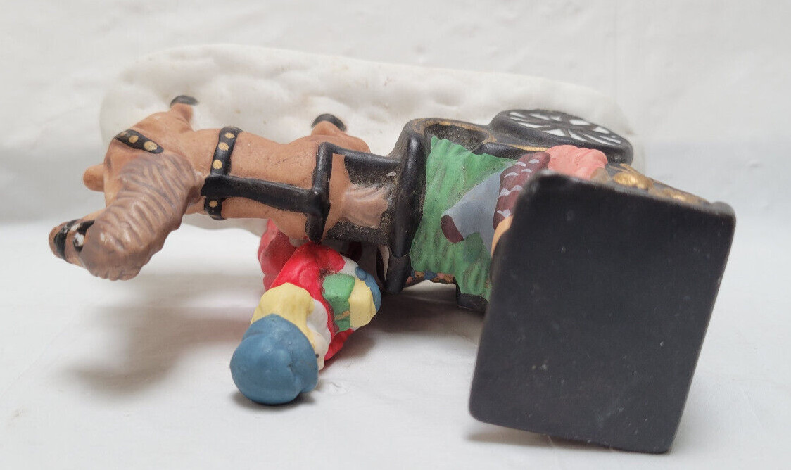 Vintage Ceramic/Porcelain Horse Drawn Coach Carriage