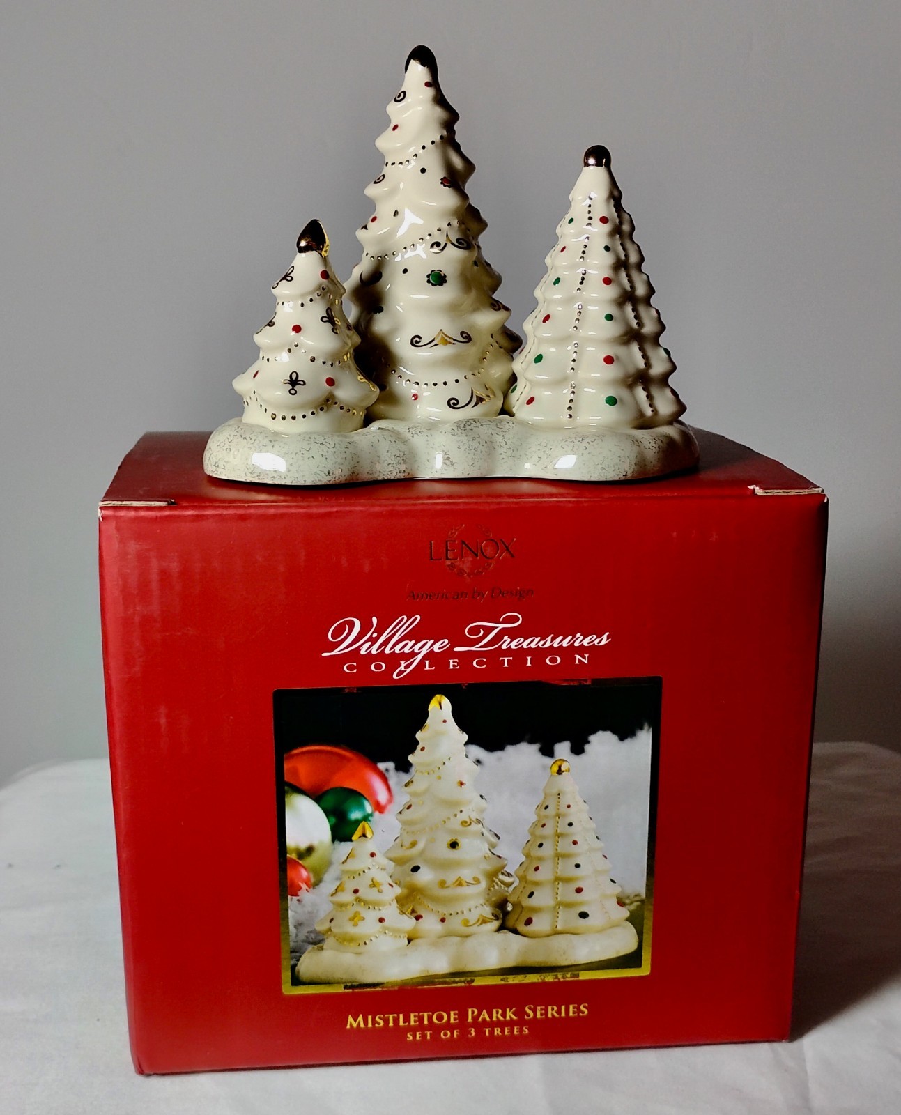 LENOX MISTLETOE PARK set of TREES — Village Treasures series NEW