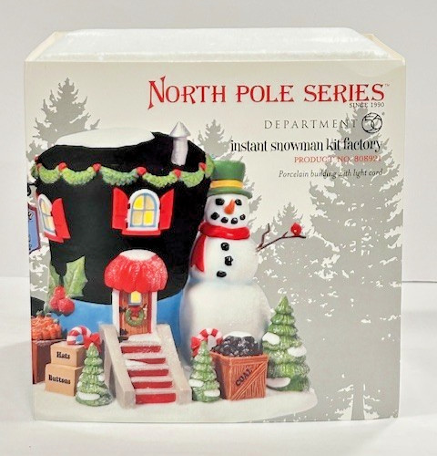 Dept 56 “INSTANT SNOWMAN KIT FACTORY” 808921 North Pole **NEW IN BOX – Retired**