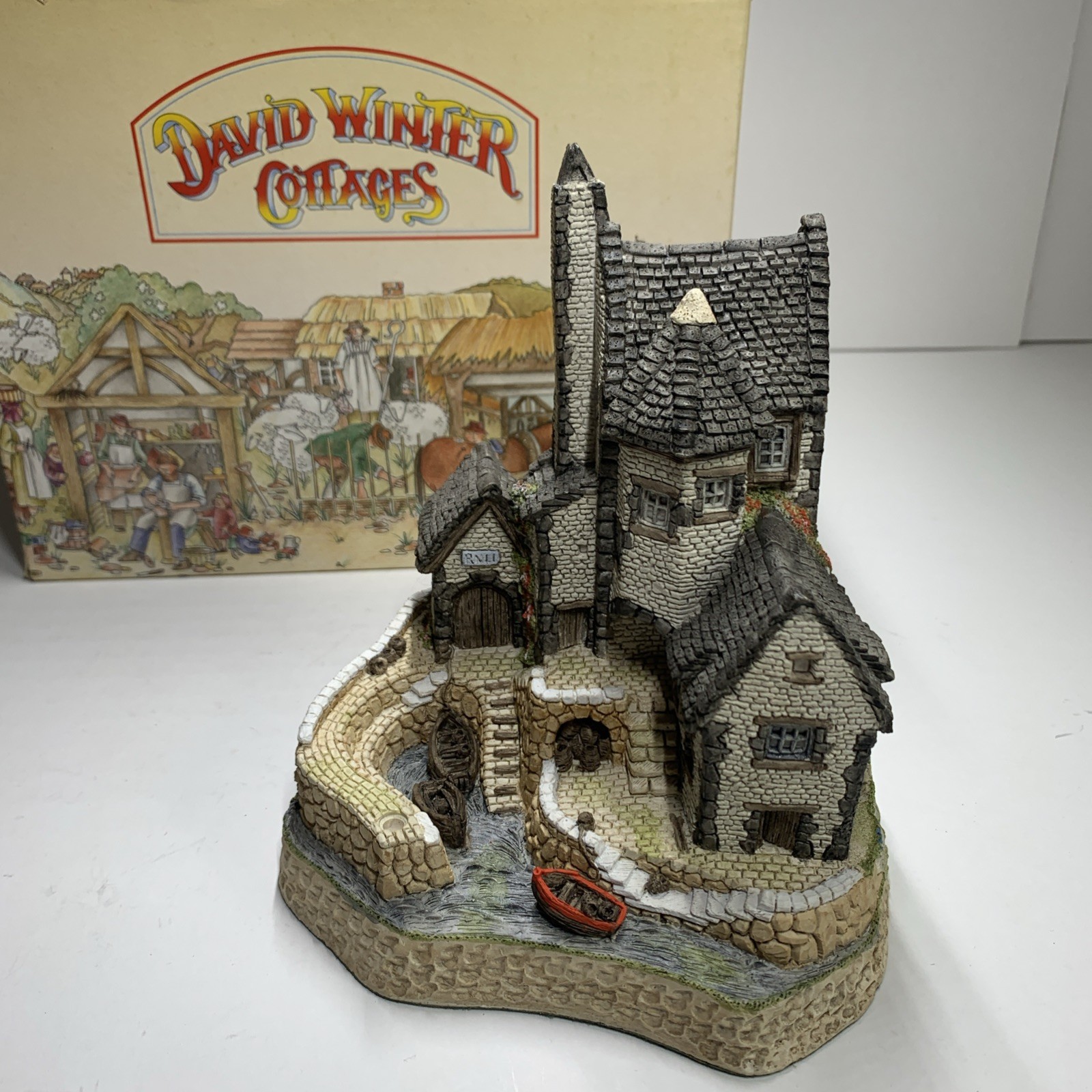 West Country Collection Cornish Harbor by David Winter (1987) Original Box