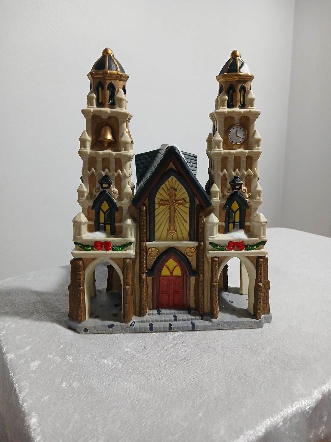 Dickens Collectables 1997 Cathedral Church With Clock Tower and Bell Tower