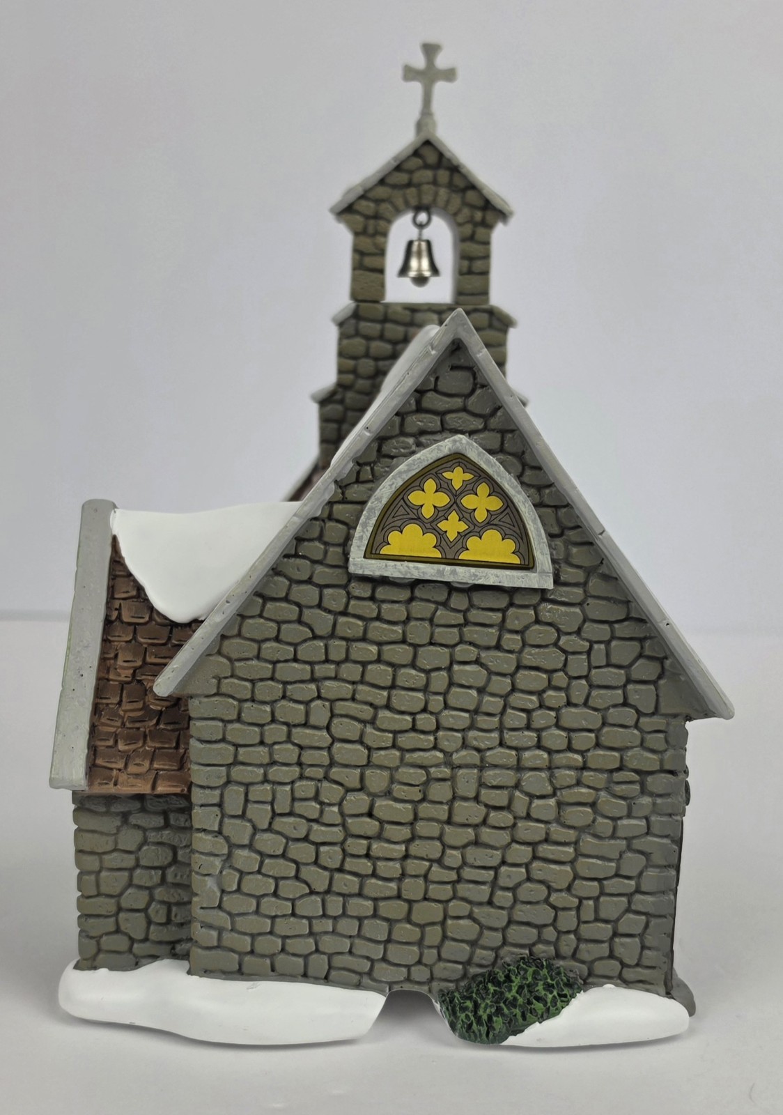 Department 56 Dickens Village Silver Series Isle of Wight Chapel Box Set of 4