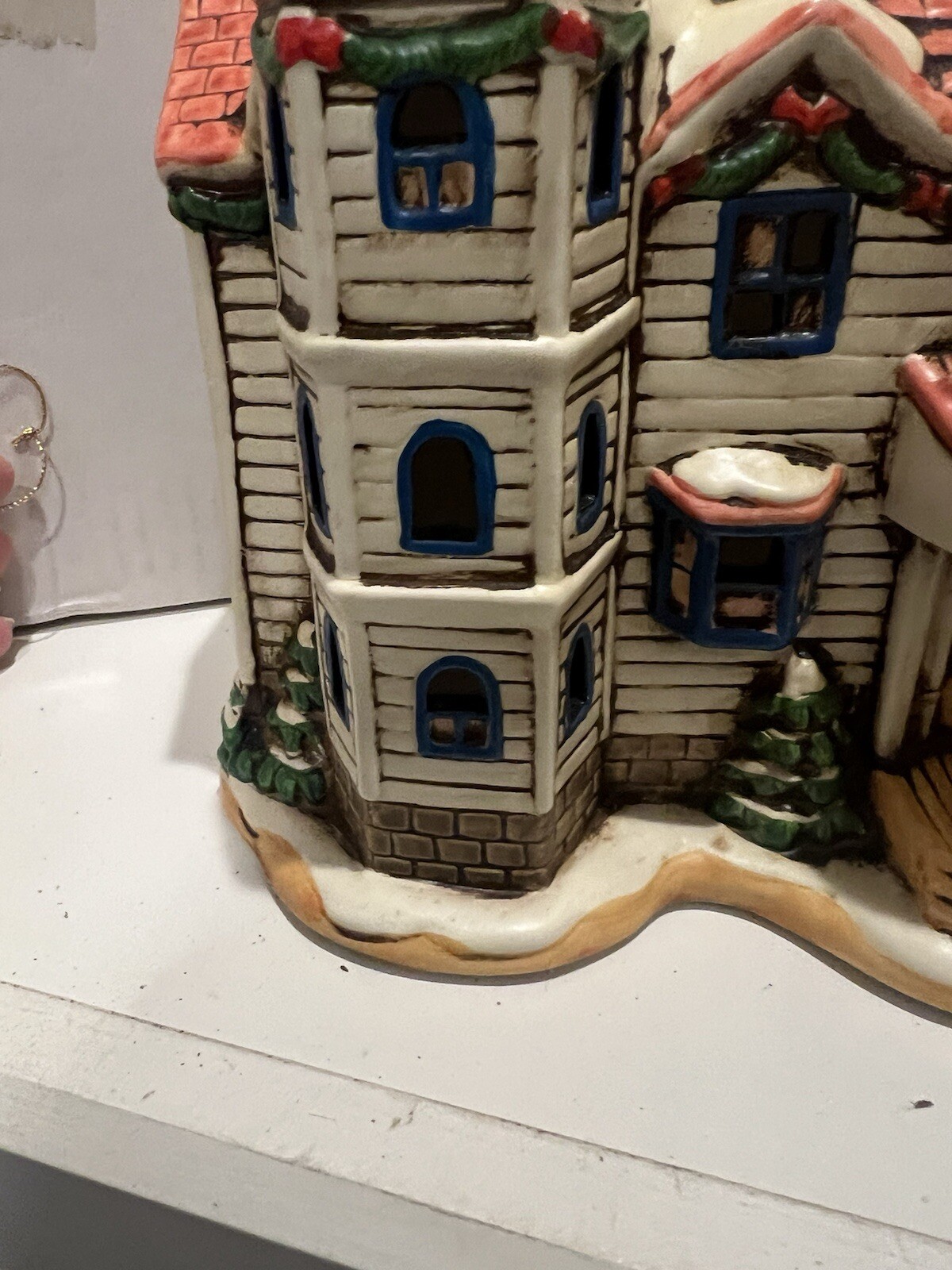 Lefton China Byron Wood The Victoria Village Houses Hand painted 1989 07735