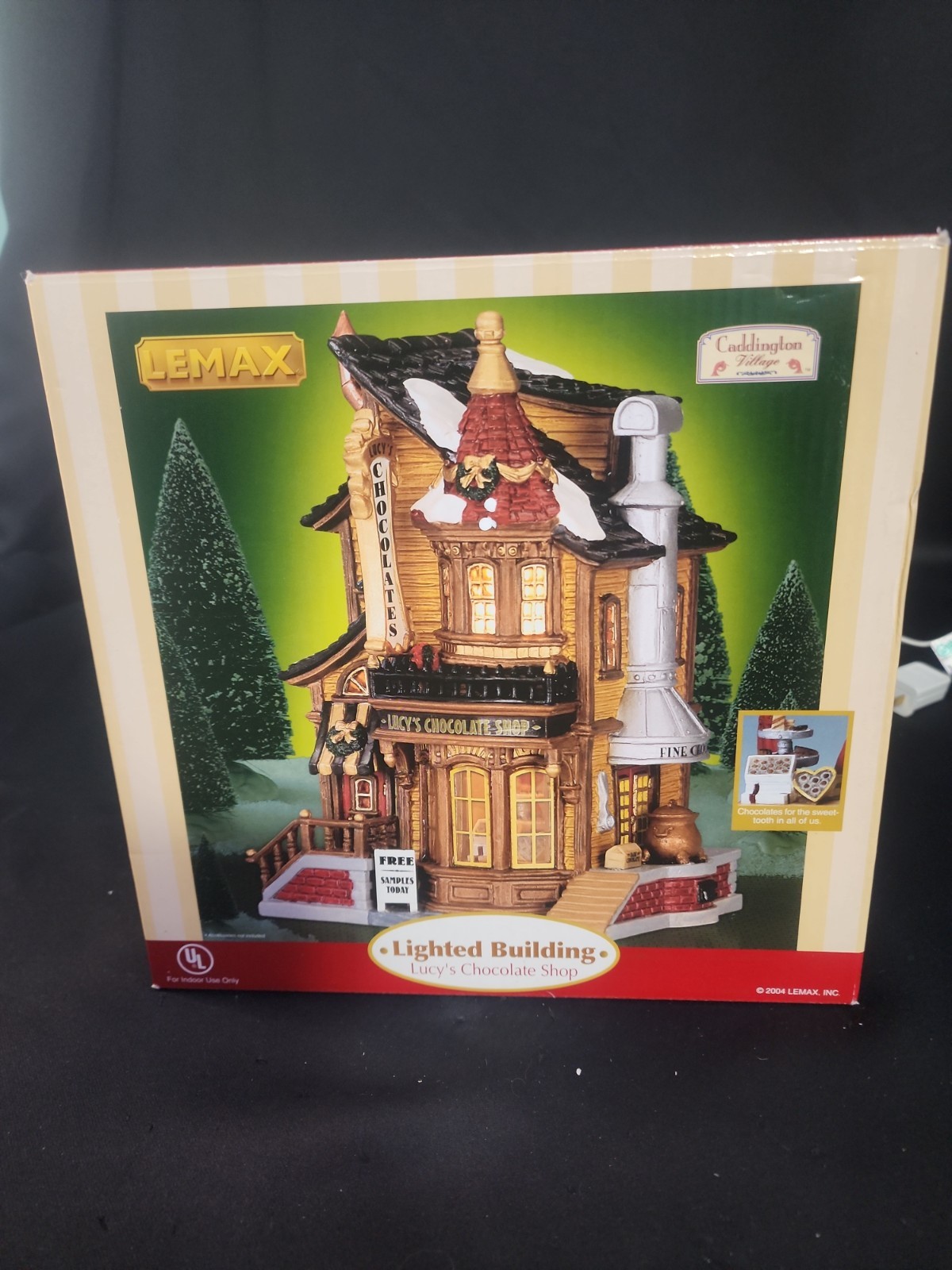 Lemax 2004 Lucy’s Chocolate Shop Porcelain 45052 Caddington Village House