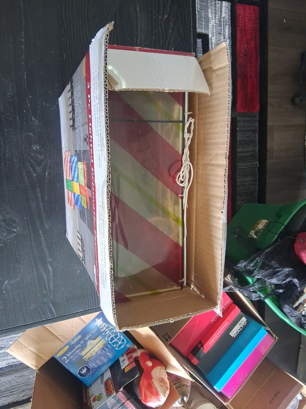 3 Pc Lighted Prismatic Presents 36 In Tall