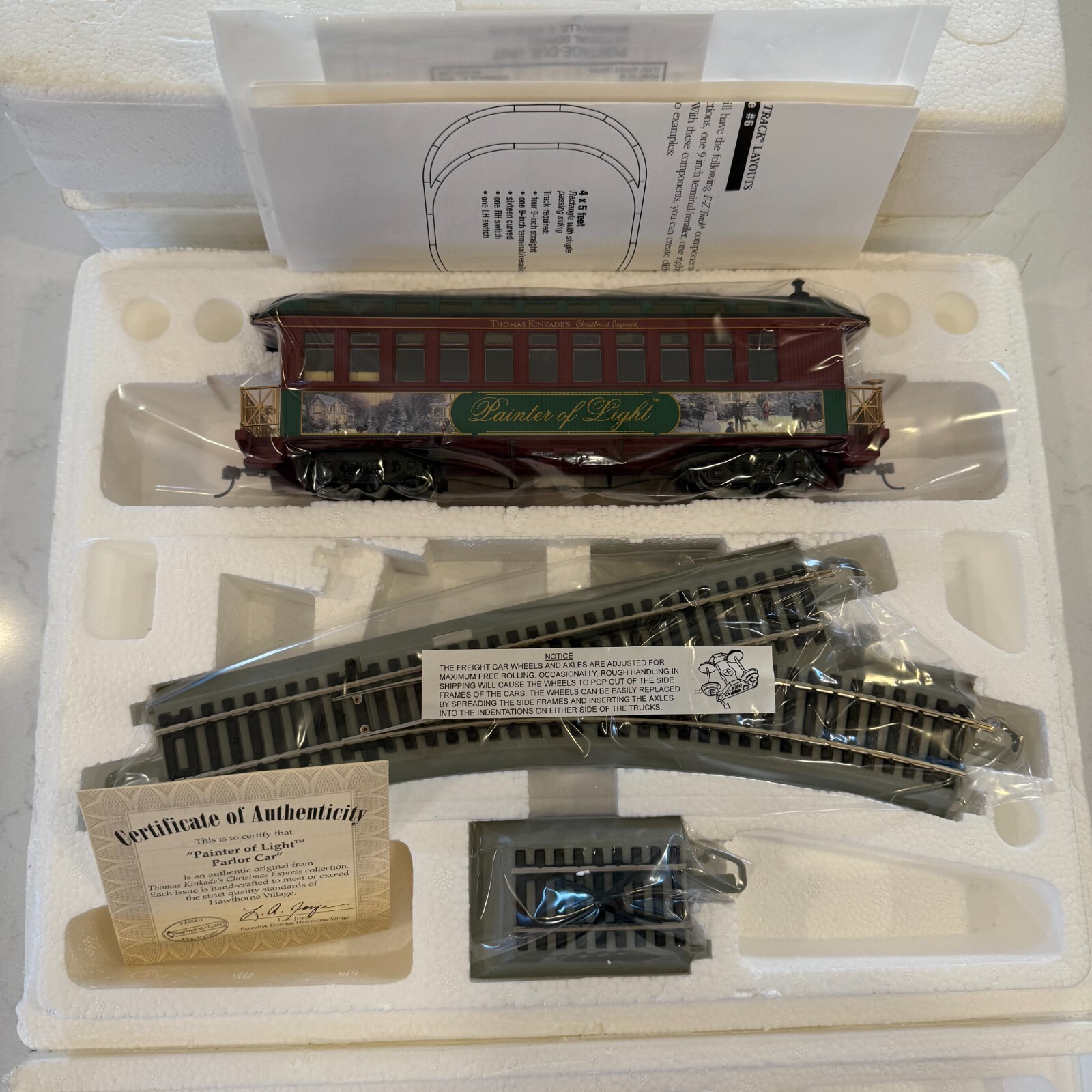 Thomas Kinkade Hawthorne Village Christmas Express “Painter Of Light” Parlor Car