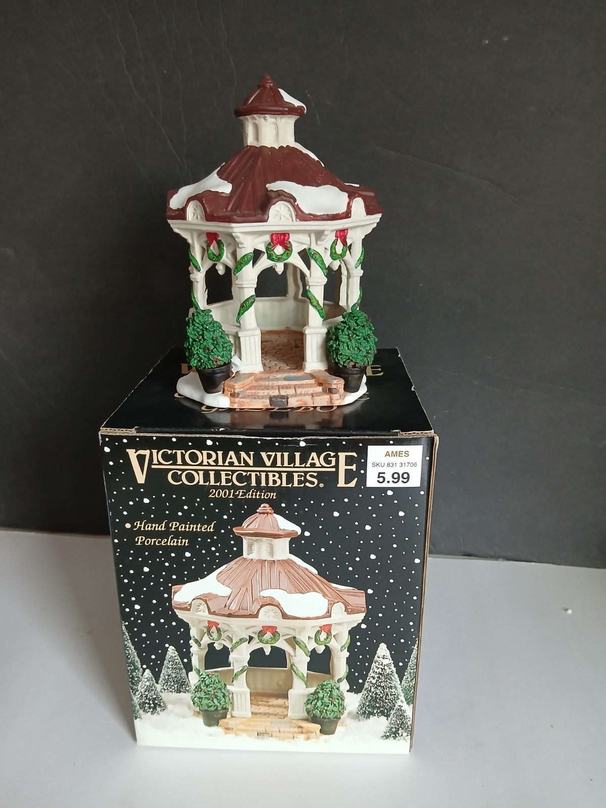 Vintage Ames Victorian Village Collectibles Porcelain OLD TOWNE GAZEBO W Box