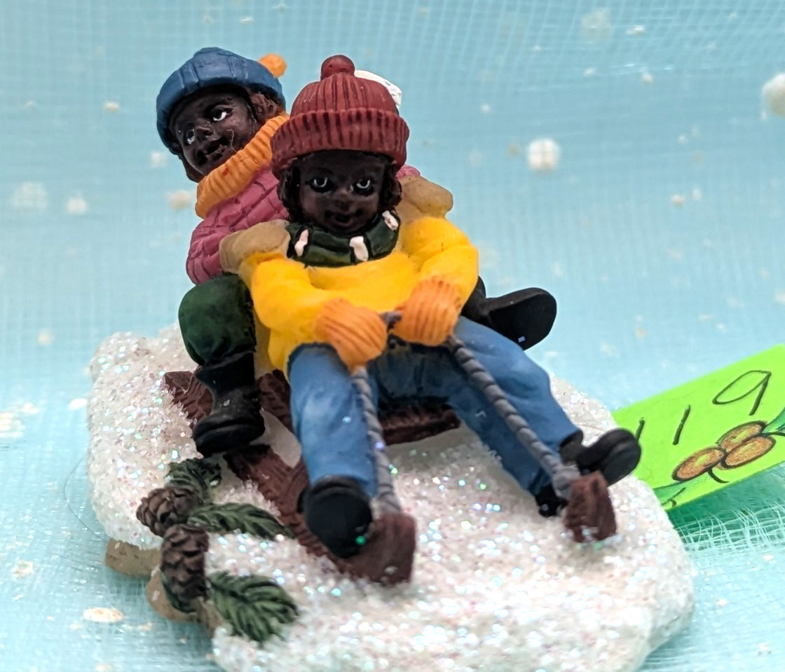 O’Well children sledding Christmas Village Figurine NO BOX INV419