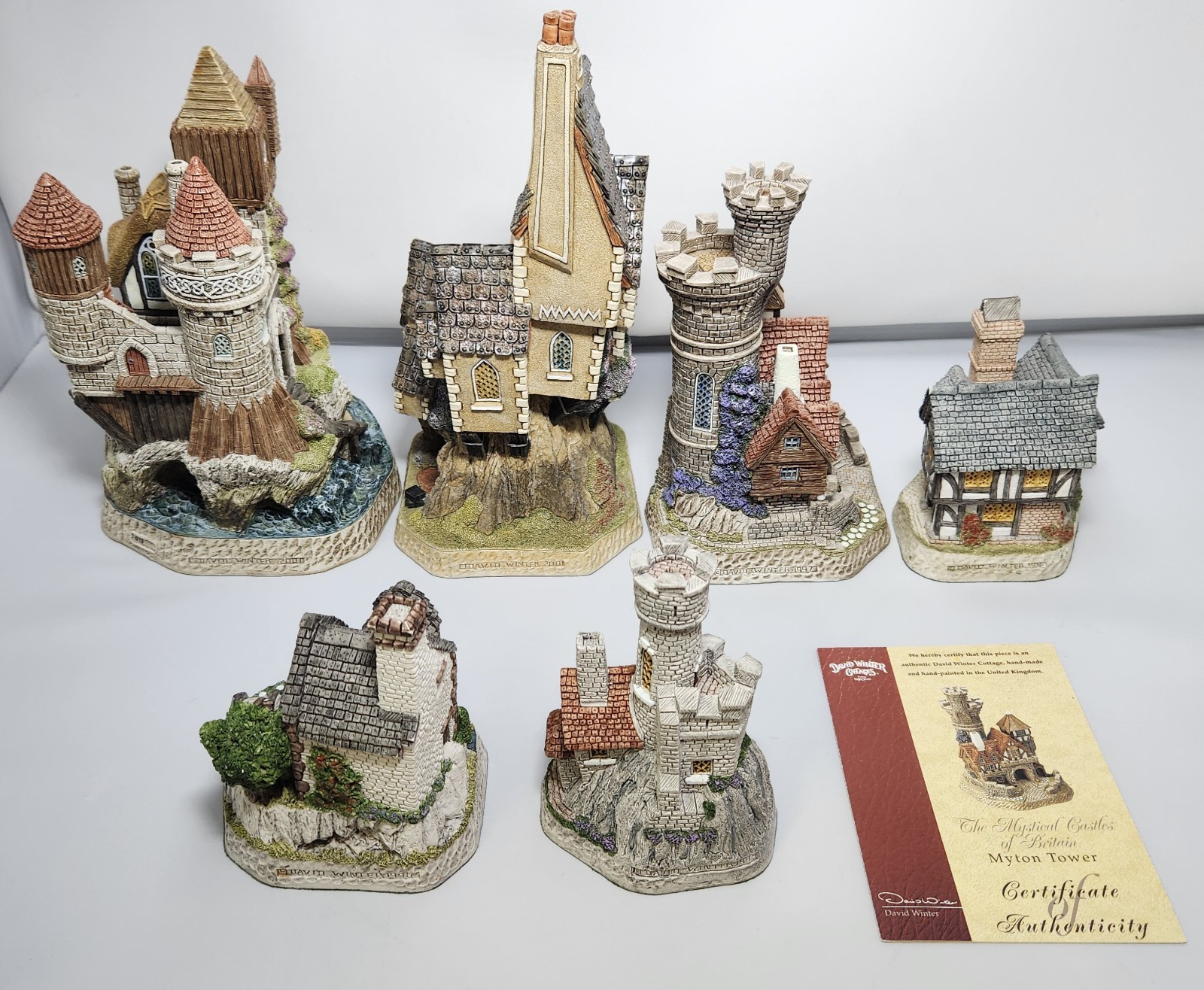 David Winter Castle and Cottage Collection (6 Total)