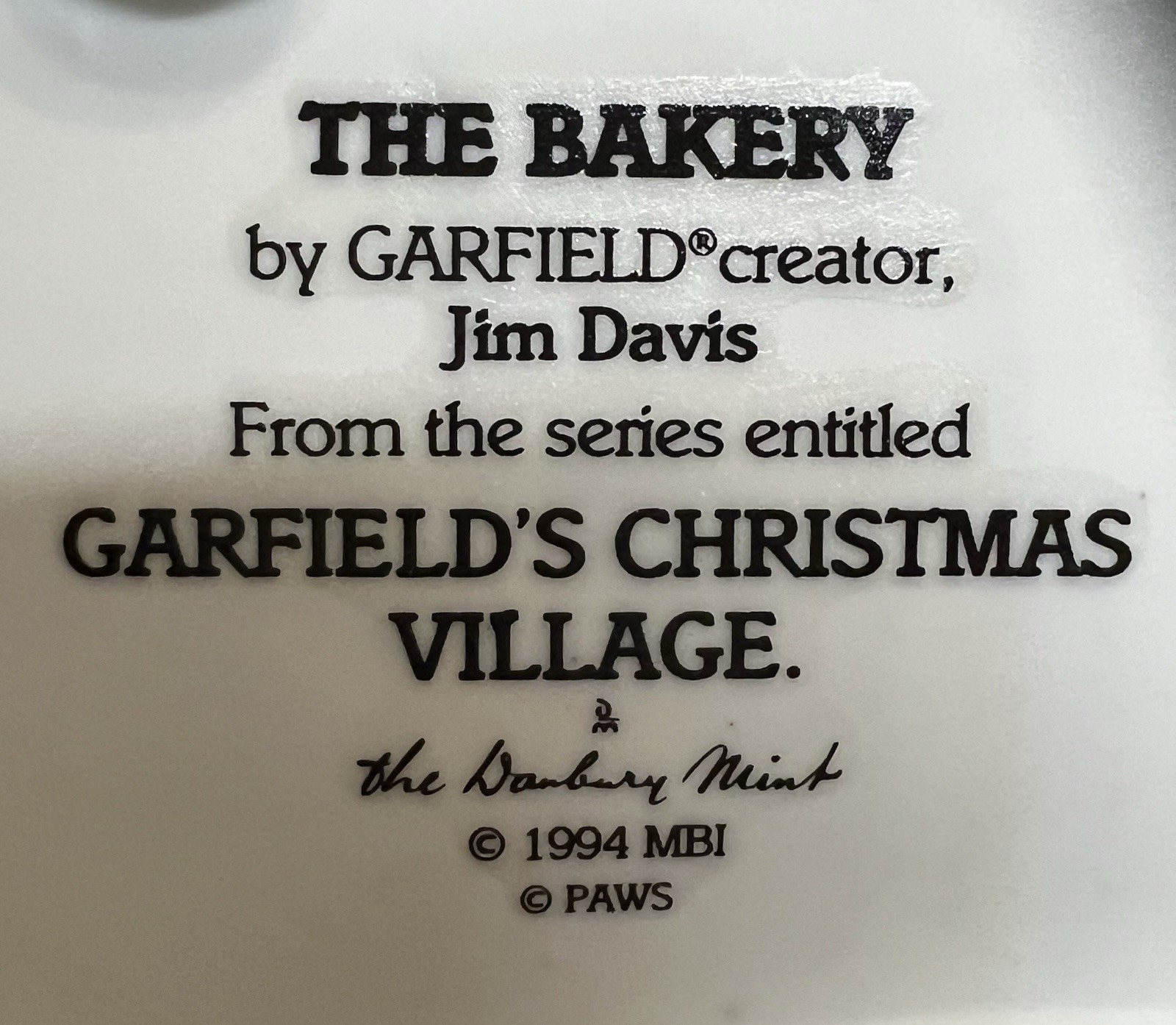 Vintage Garfield Christmas Jim Davis Village Danbury Mint THE BAKERY 1994
