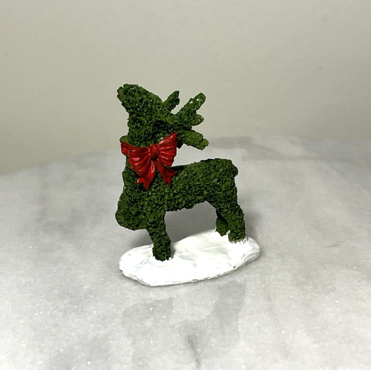 Lemax 2006 Standing Deer Topiary Christmas Village Garden Figure RARE