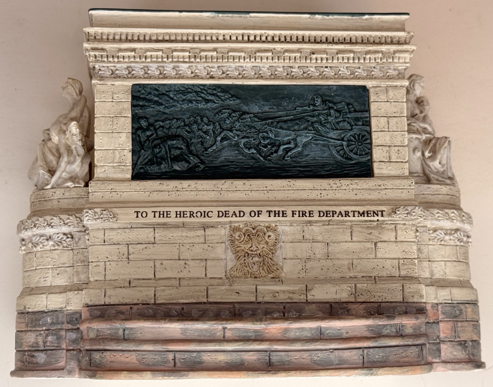 Department 56 FIREMEN’S MEMORIAL MONUMENT American Pride Collection #56.57707
