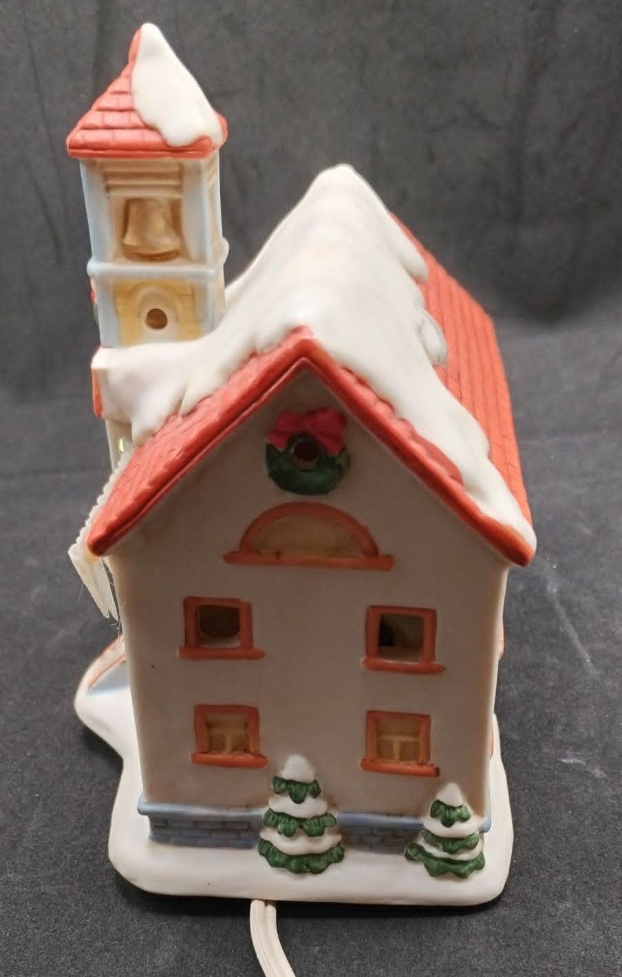 VTG HOMCO Christmas Village School House Building with Working Light (Red) 5108