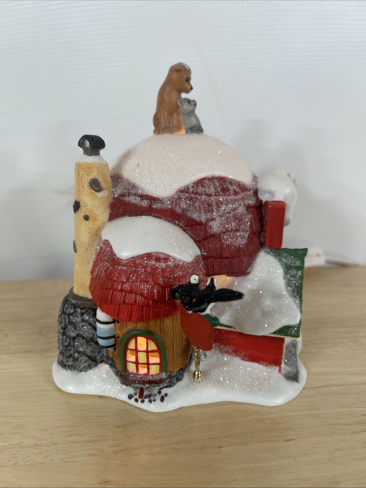 Dept 56 North Pole CHRISTMAS CRITTERS PET STORE Elfland #56772 Retired