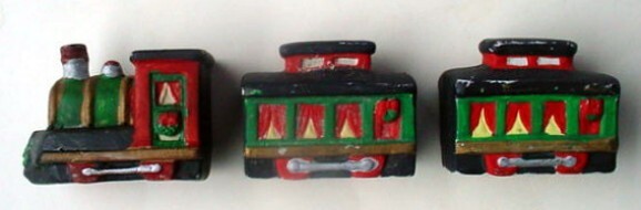 Winter Valley Villages Porcelain Train Station Christmas Lighted House Vintage