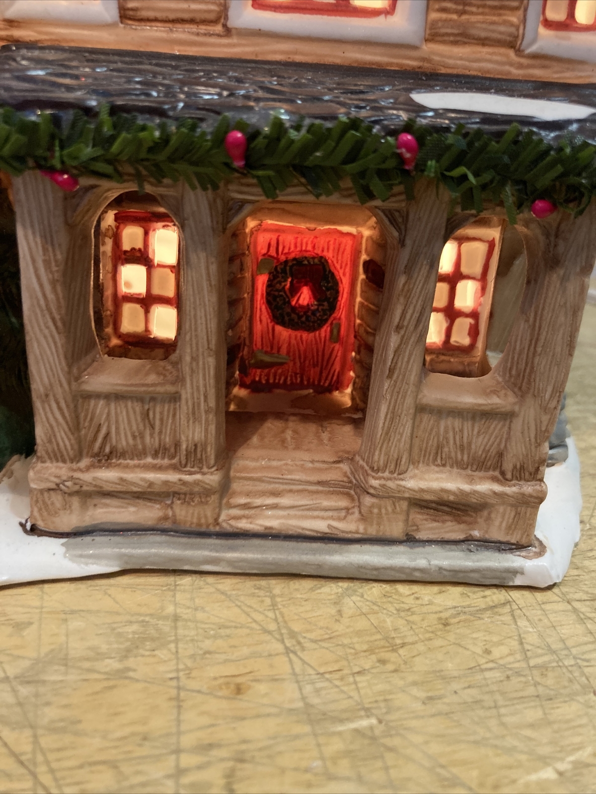 1994 Lighted Seasonal Specialties Company House. Vtg Deluxe Porcelain House 523