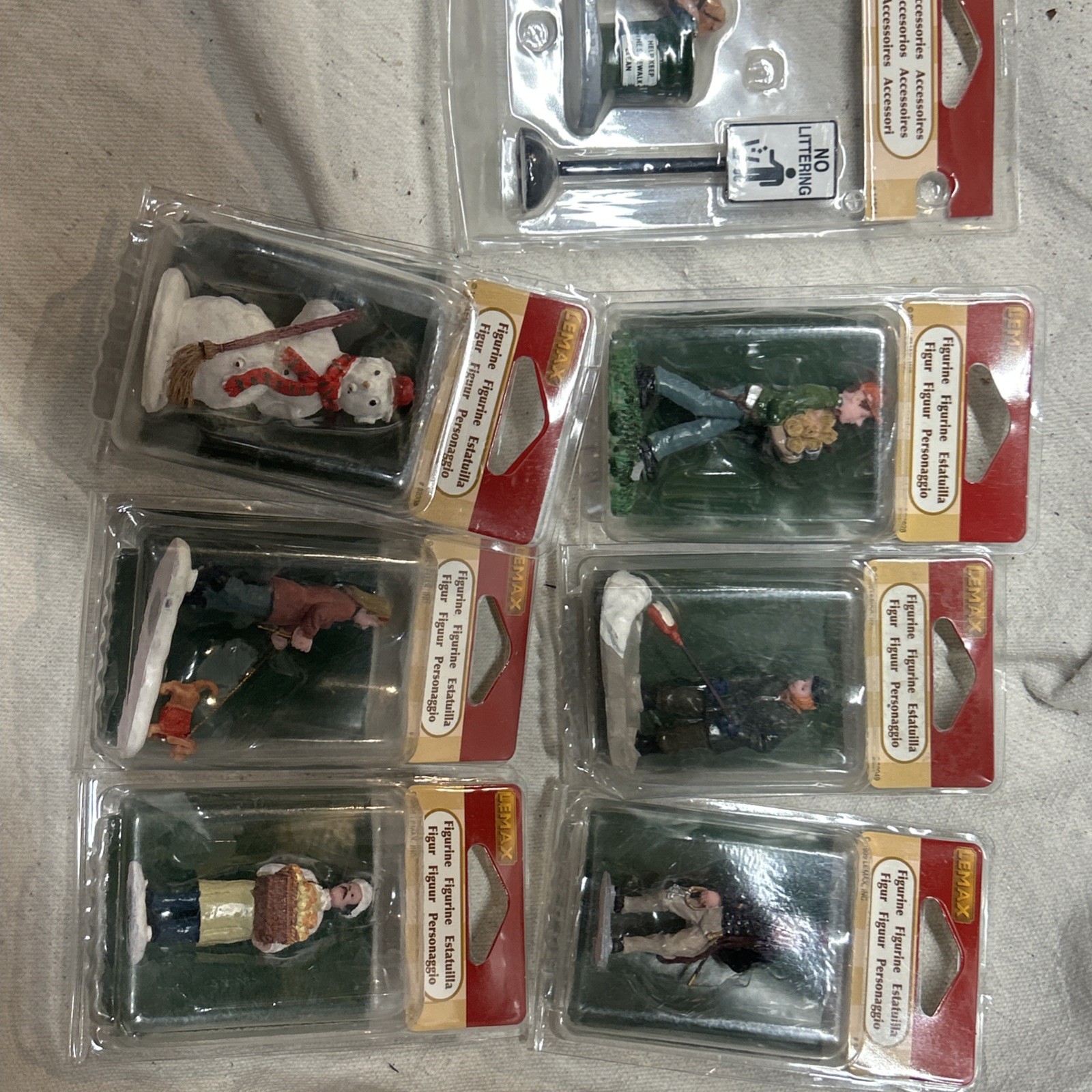 Lemax Figures Lot of 6 Winter Village Accessories