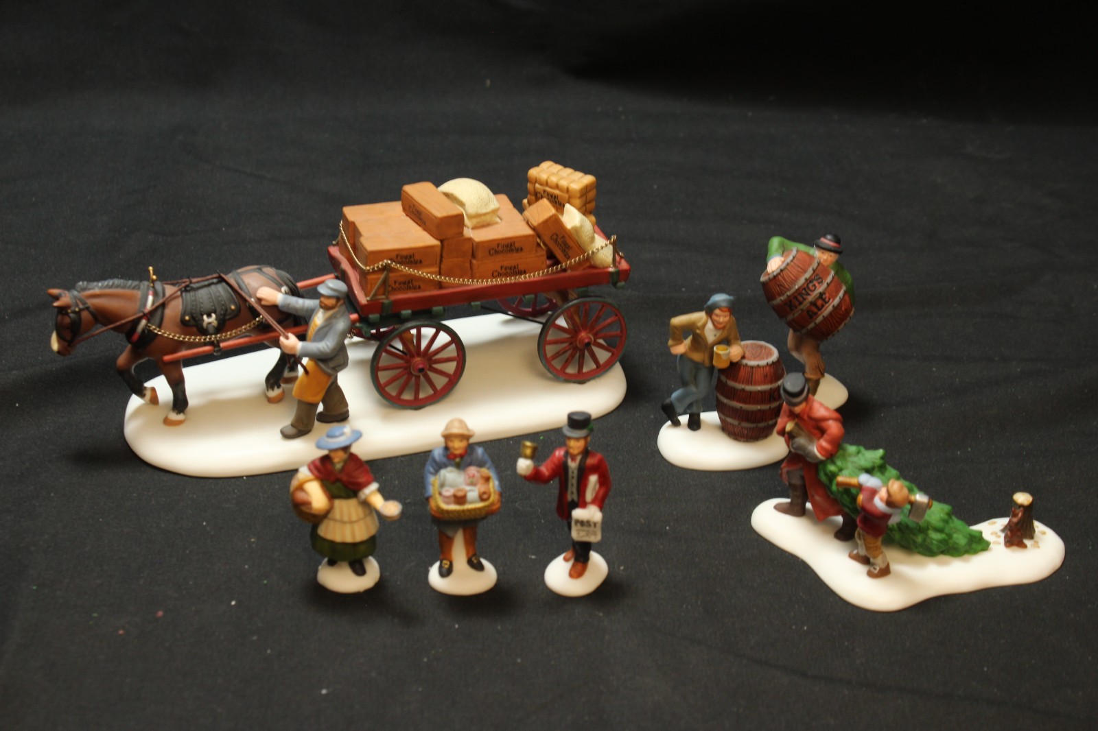 Department 56 Dickens Village Lot 4 Figurines 58523 58550 58417 58568 OB