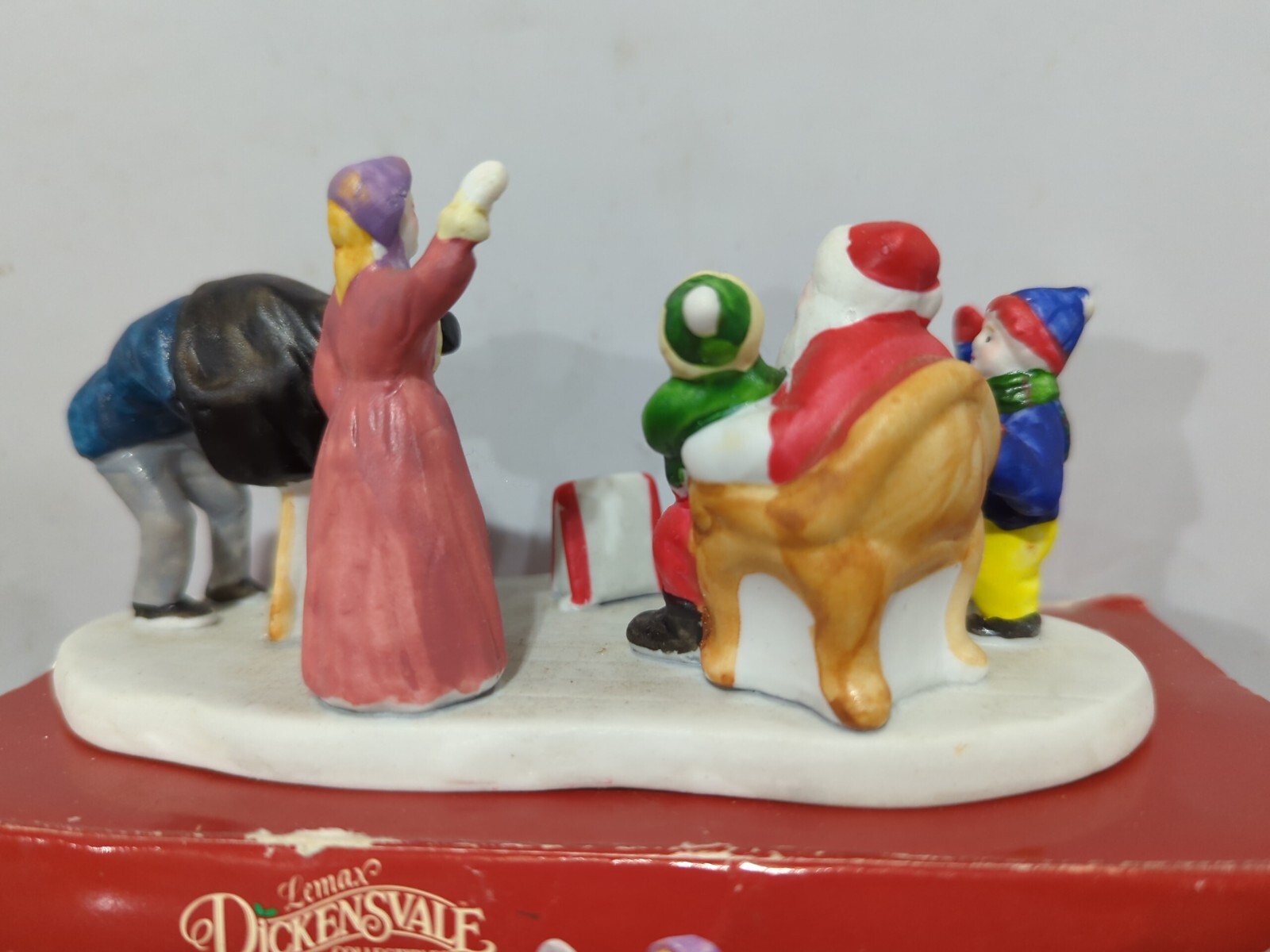 Lemax “Photo with Santa” Dickensvale 1994 Christmas Porcelain Figurine
