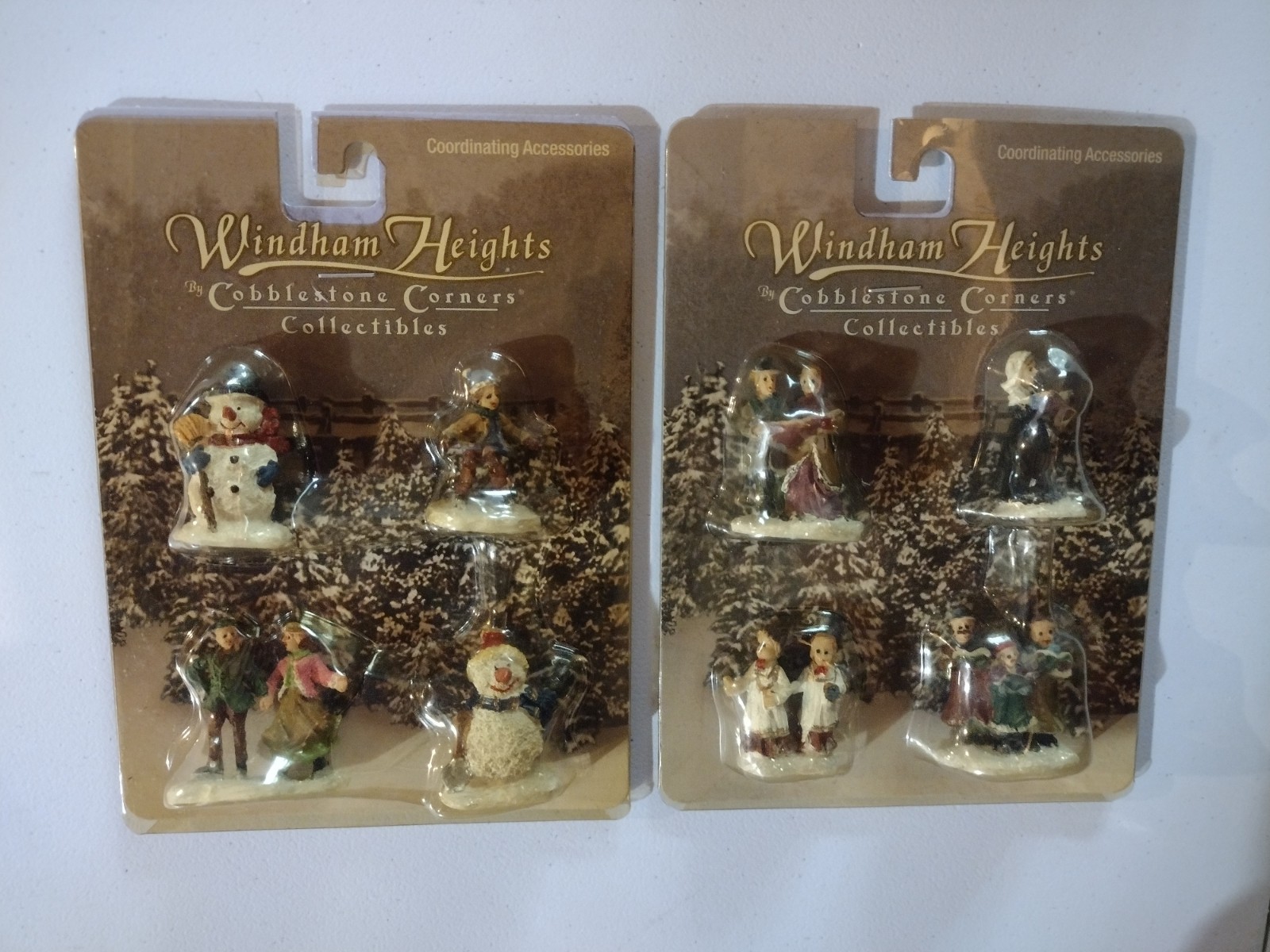 Windham Heights Cobblestone Corners Christmas Village Figurines Lot Of 2 New